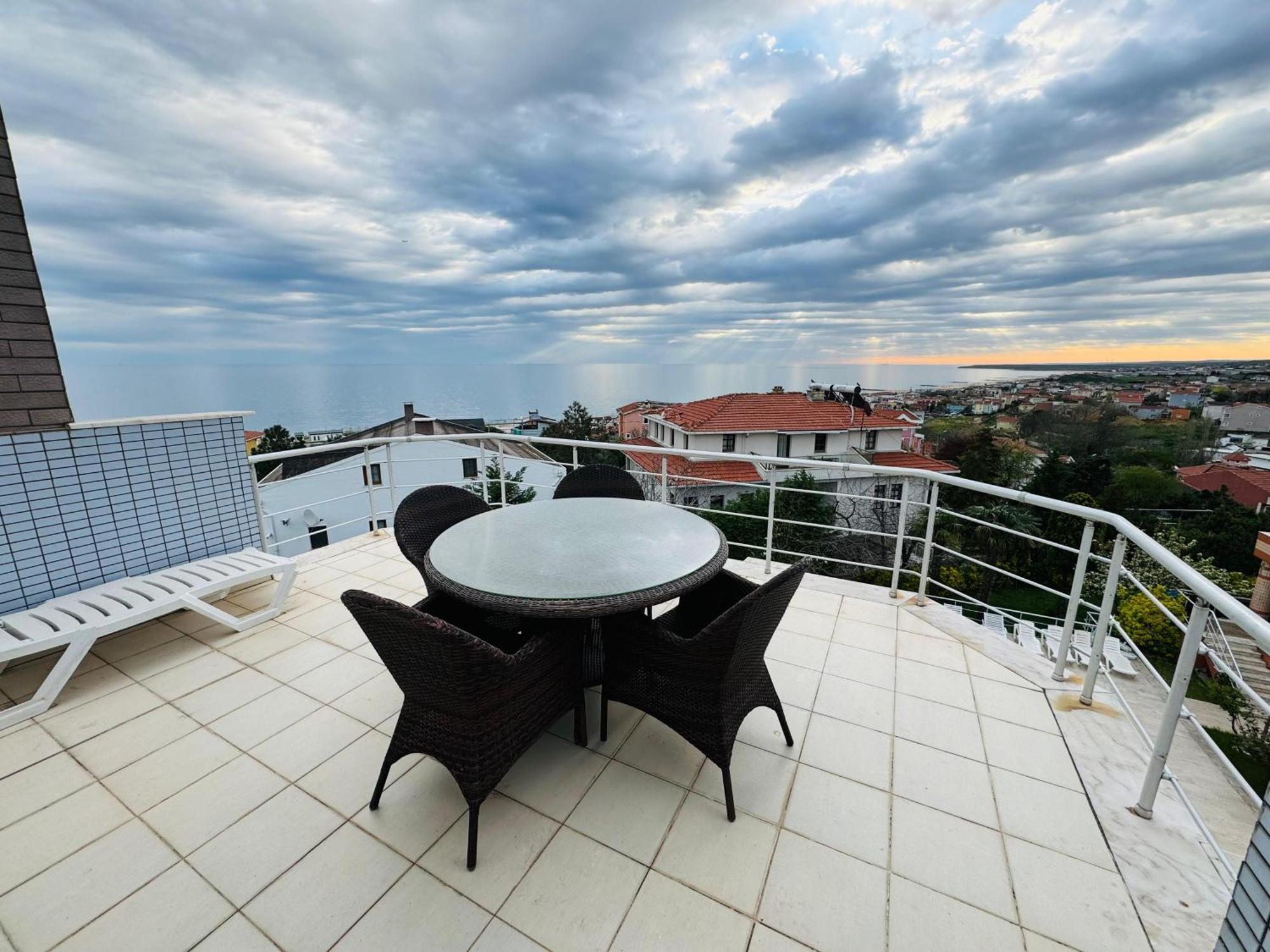 Hotel Treekos Istanbul Airport Arnavutkoy