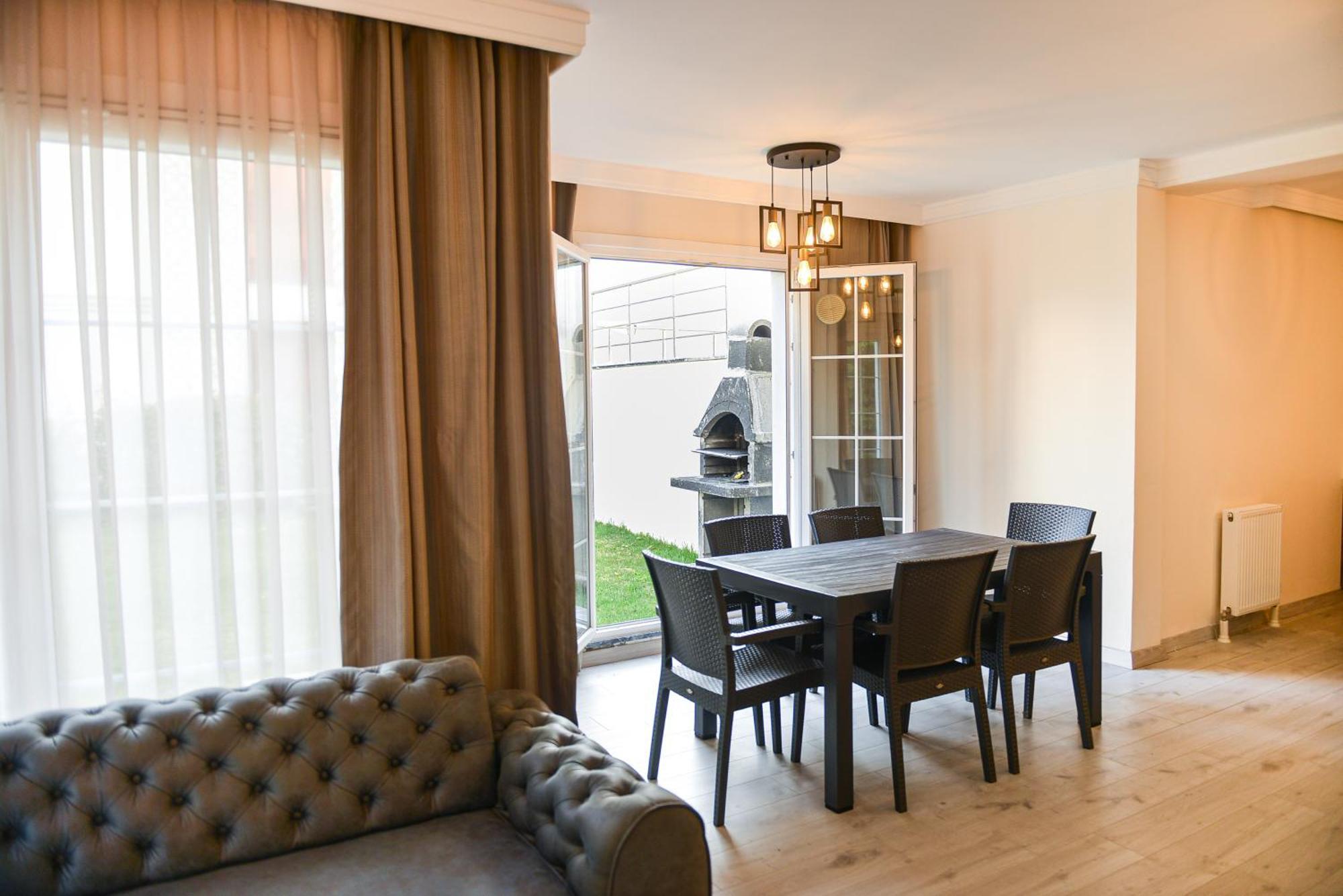 Villa Nora Marmara Luxury In Istanbul Buyukcekmece