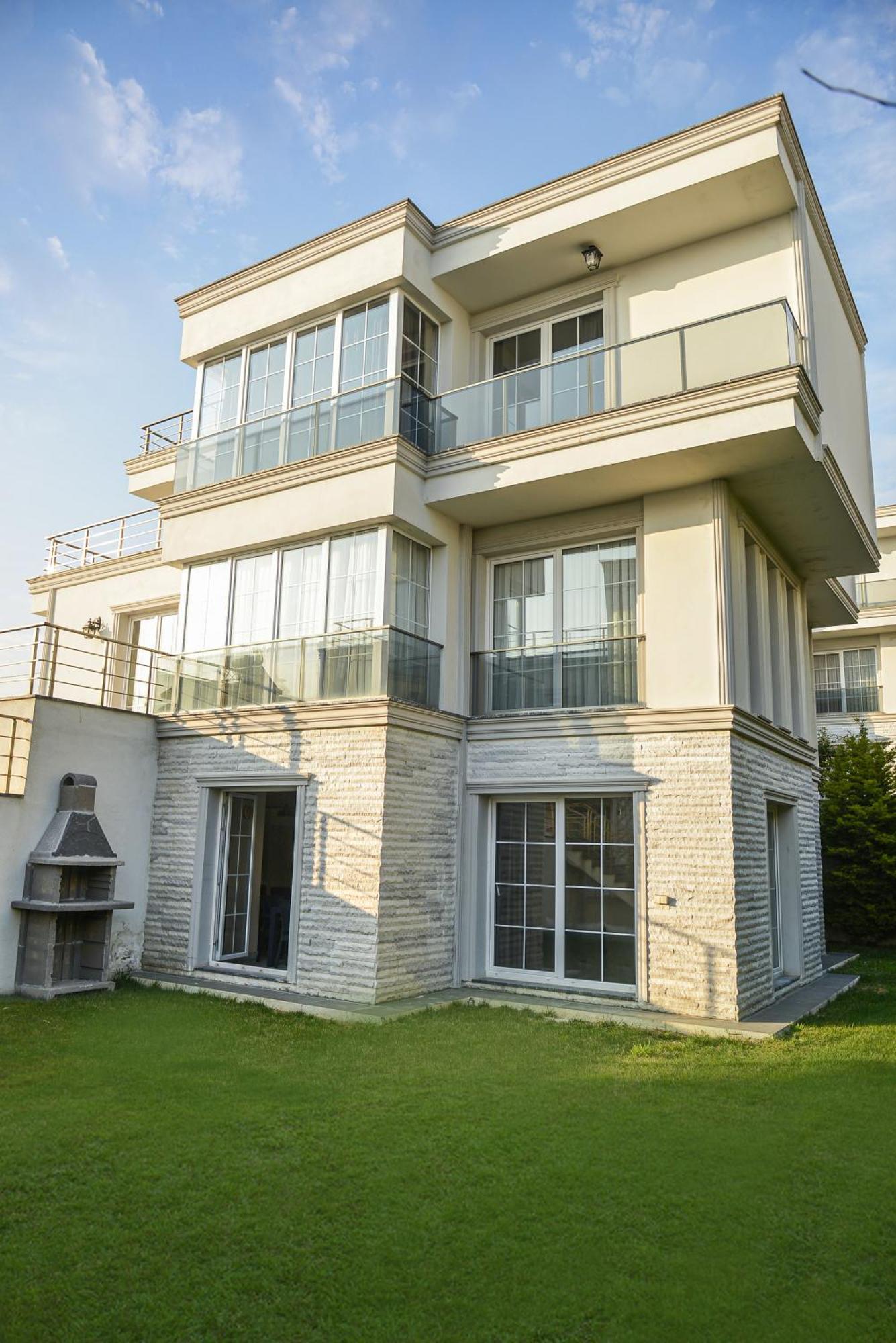 Villa Nora Marmara Luxury In Istanbul Buyukcekmece