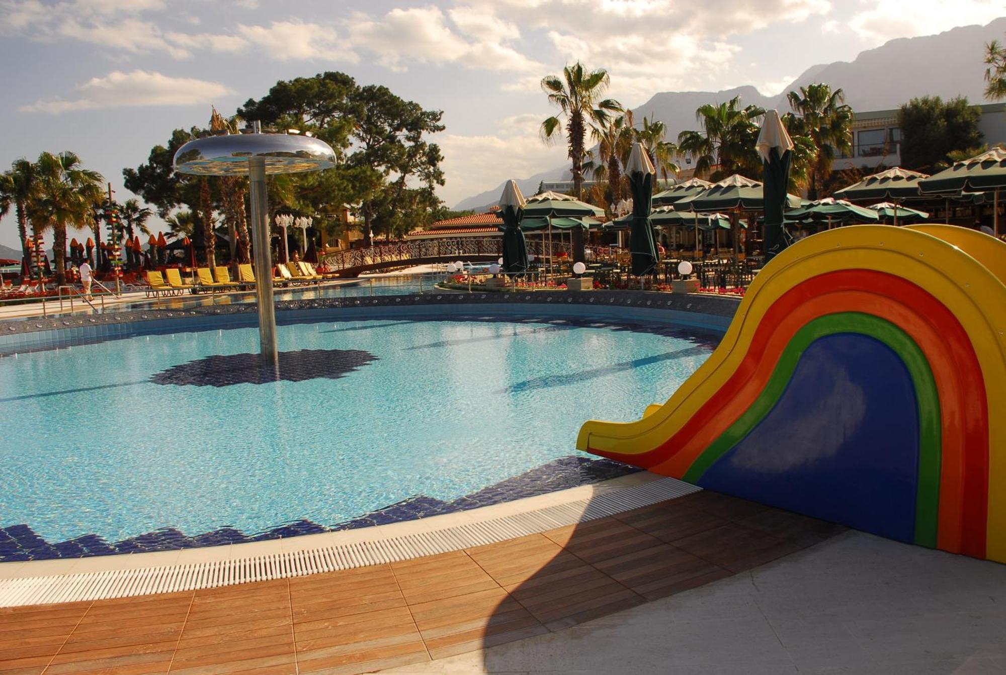 Club Boran Mare 5*
