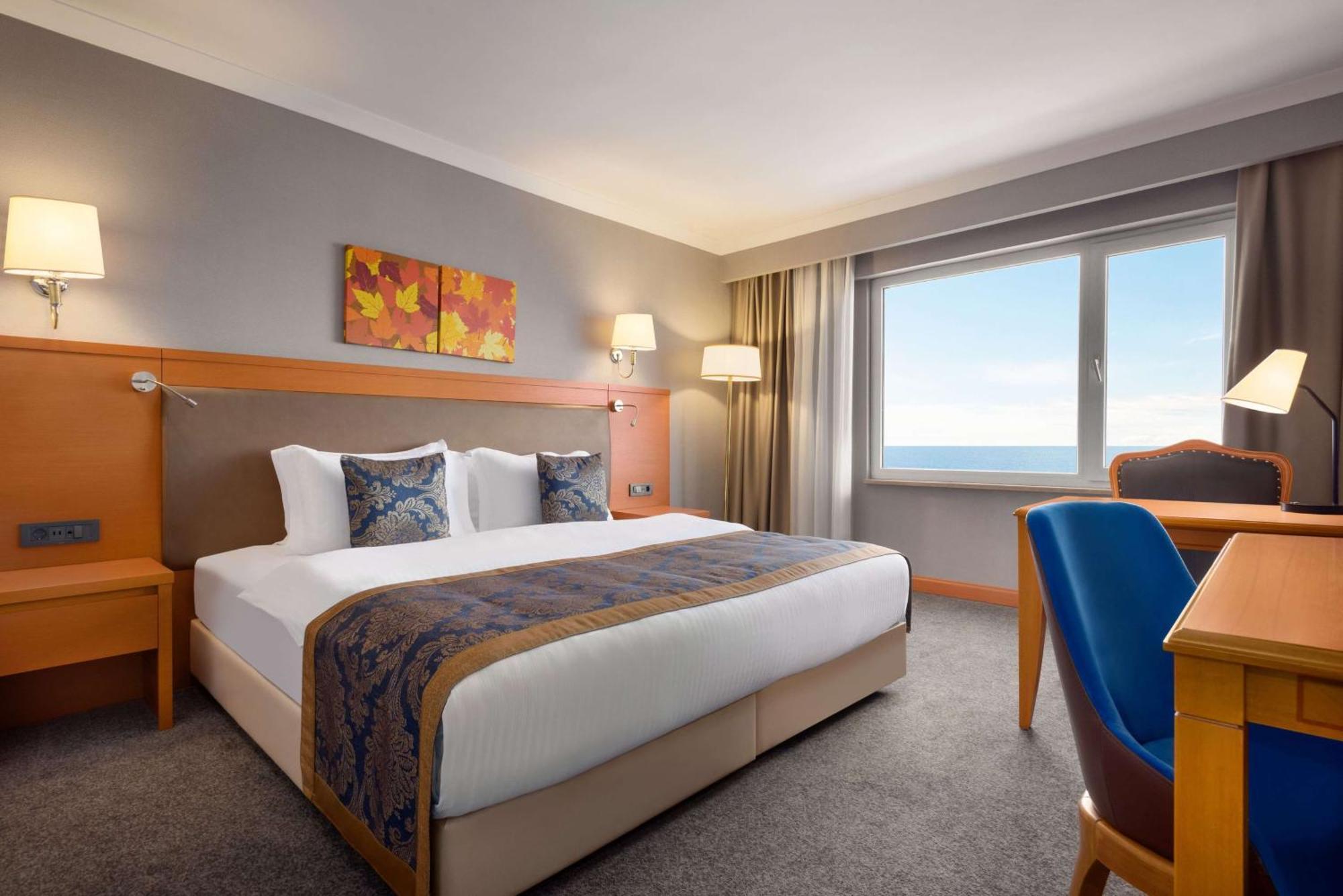 Hotel La Quinta By Wyndham Giresun 5*