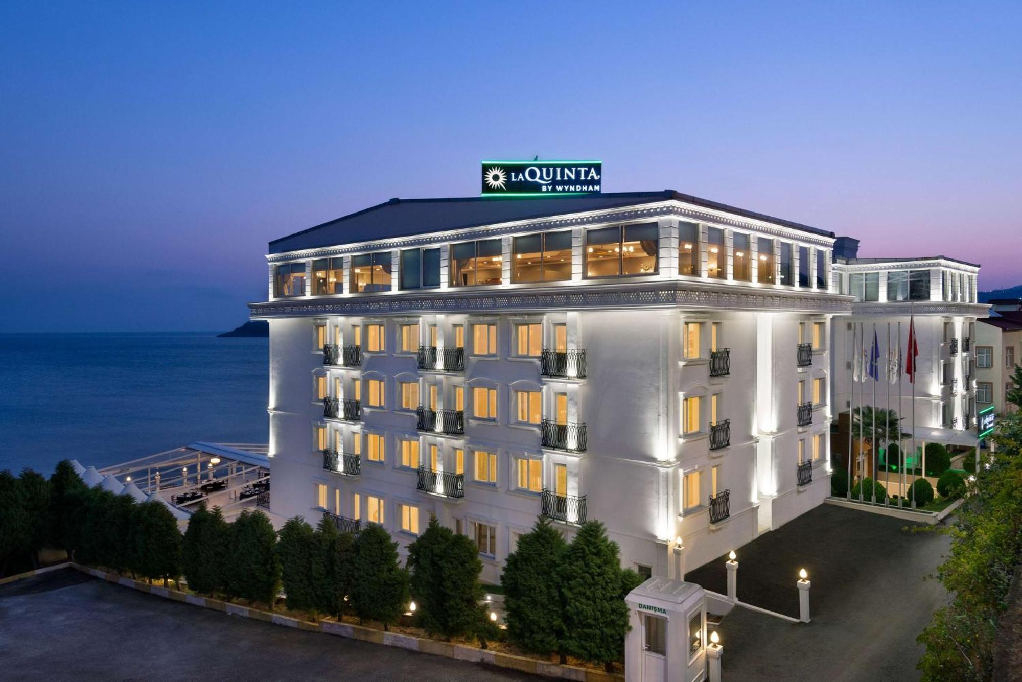 La Quinta By Wyndham Giresun Hotel