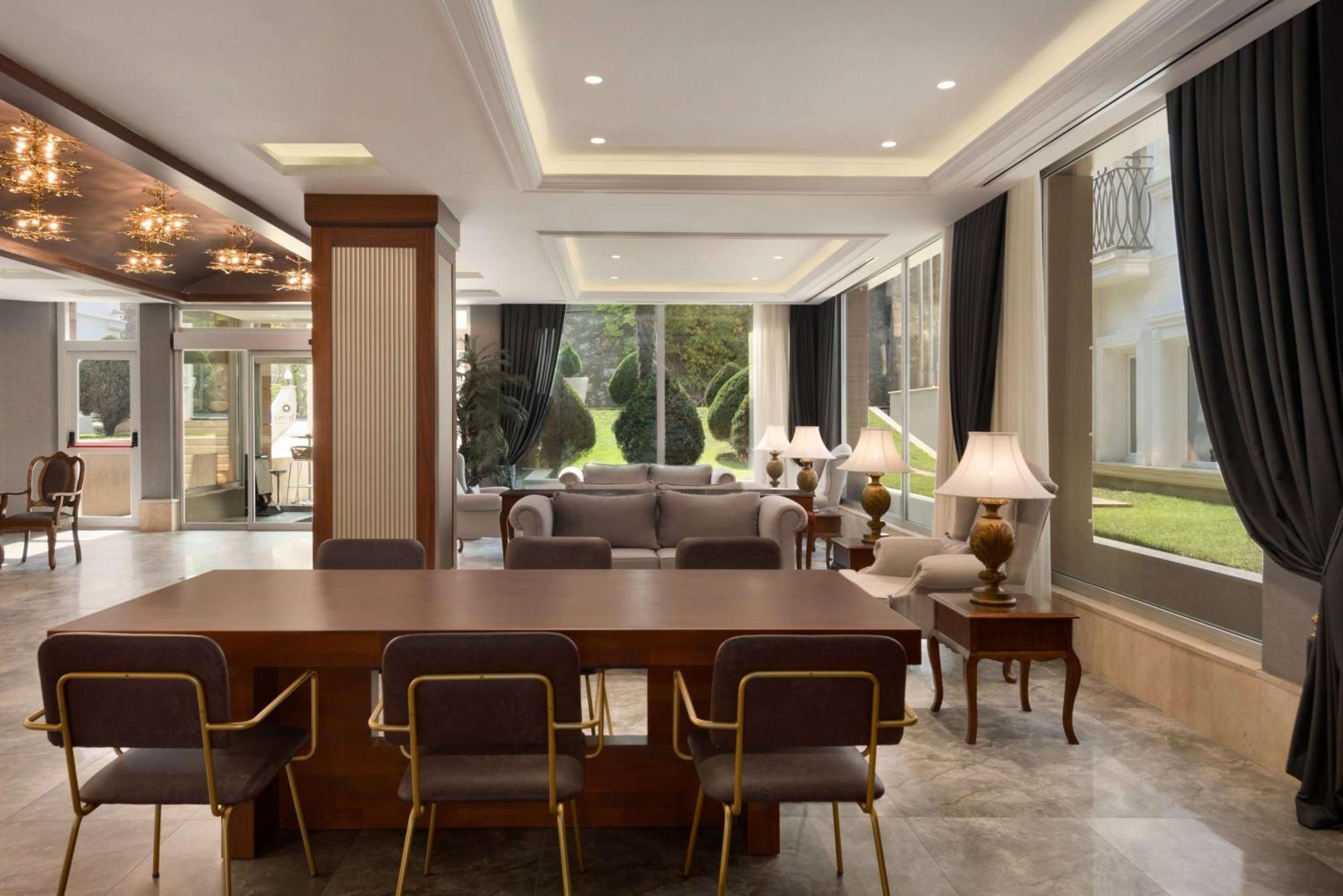 La Quinta By Wyndham Giresun Hotel