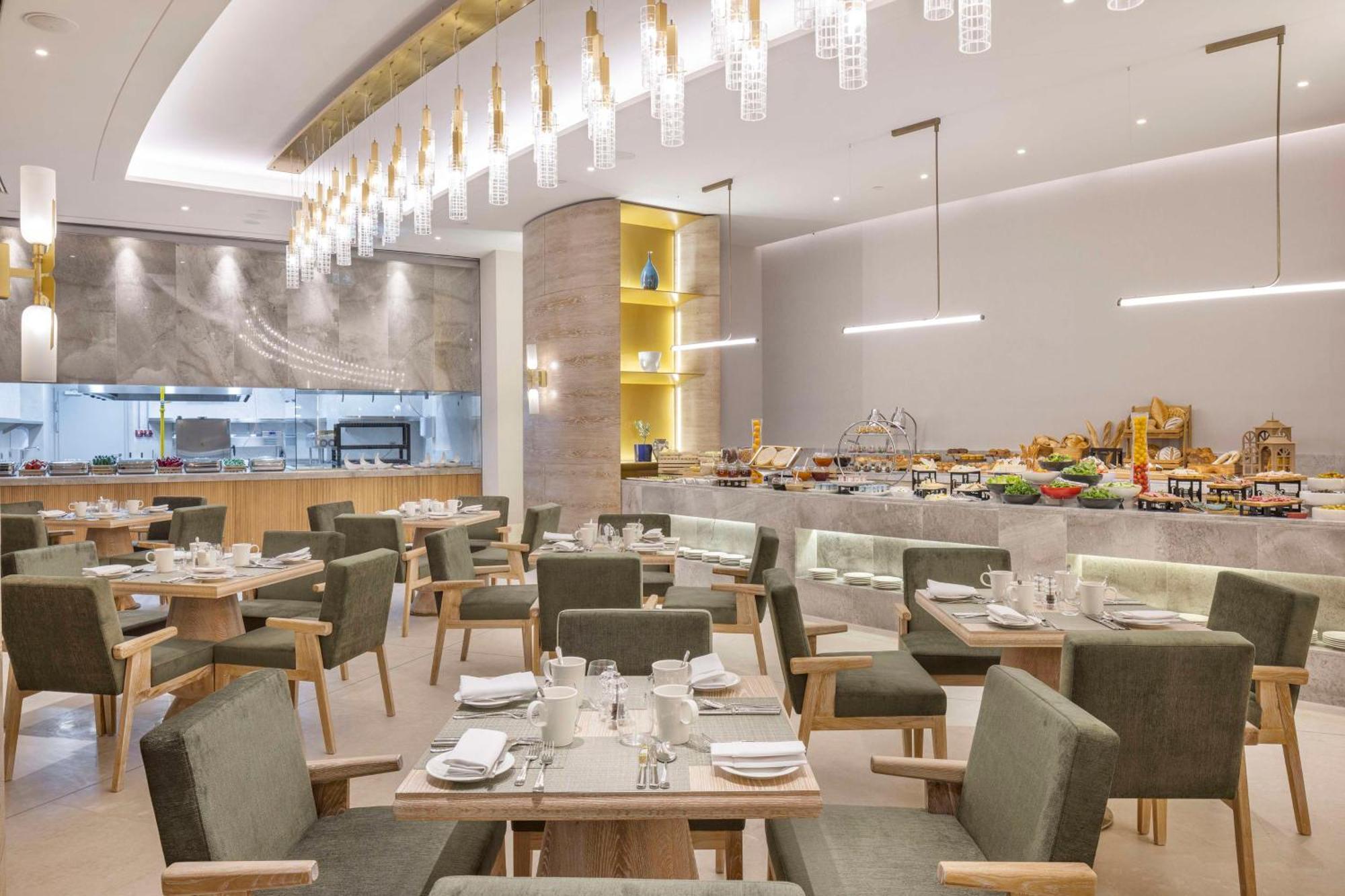Hotel Hyatt Regency Istinyepark 5*