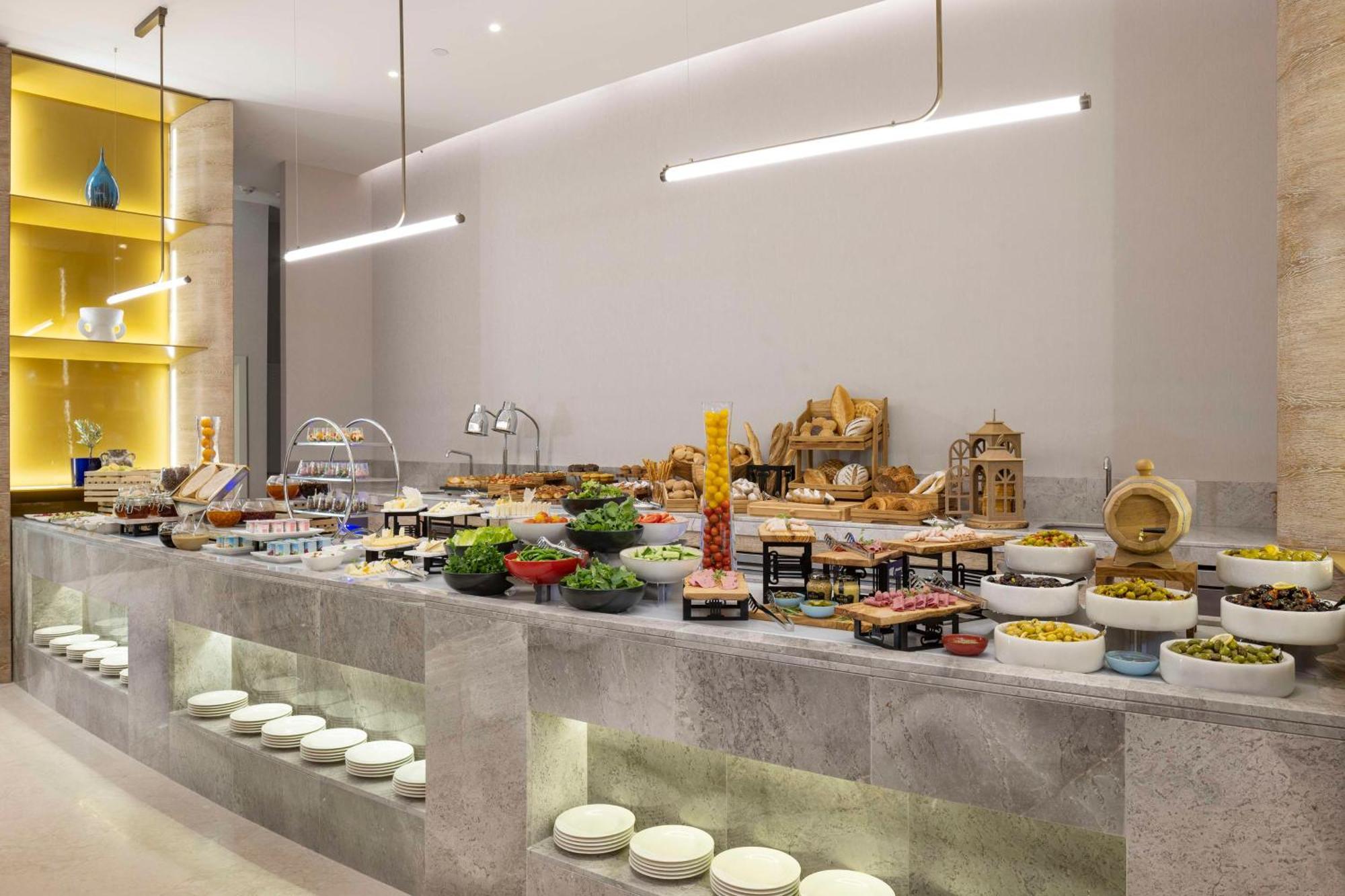 Hyatt Regency Istinyepark 5* Izmir