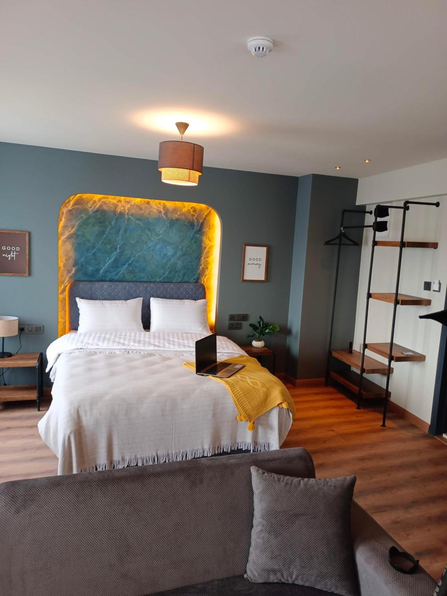 Hotel Karakoey In Karakoey *