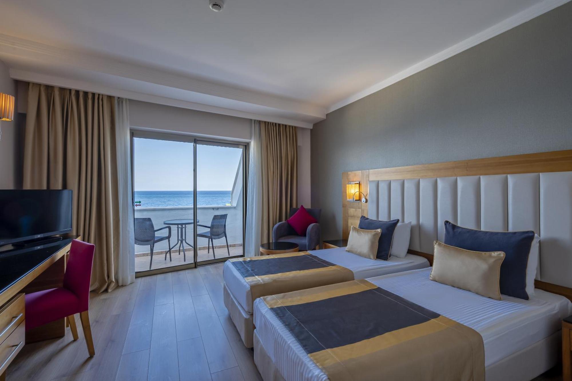 Resort Sunland Beldibi 5*