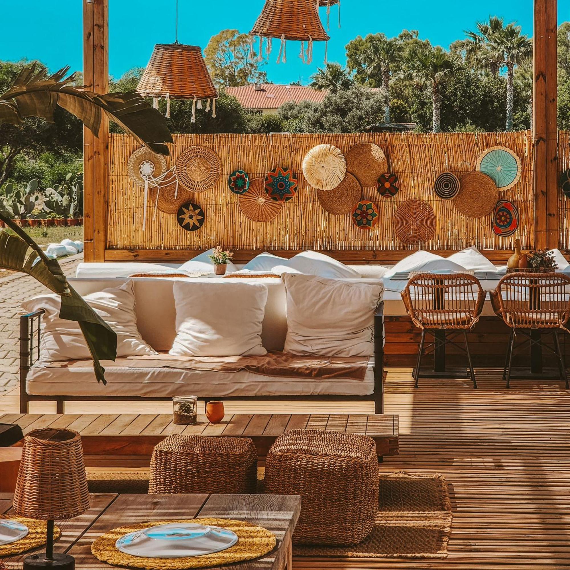 Flow Surf & Hotel