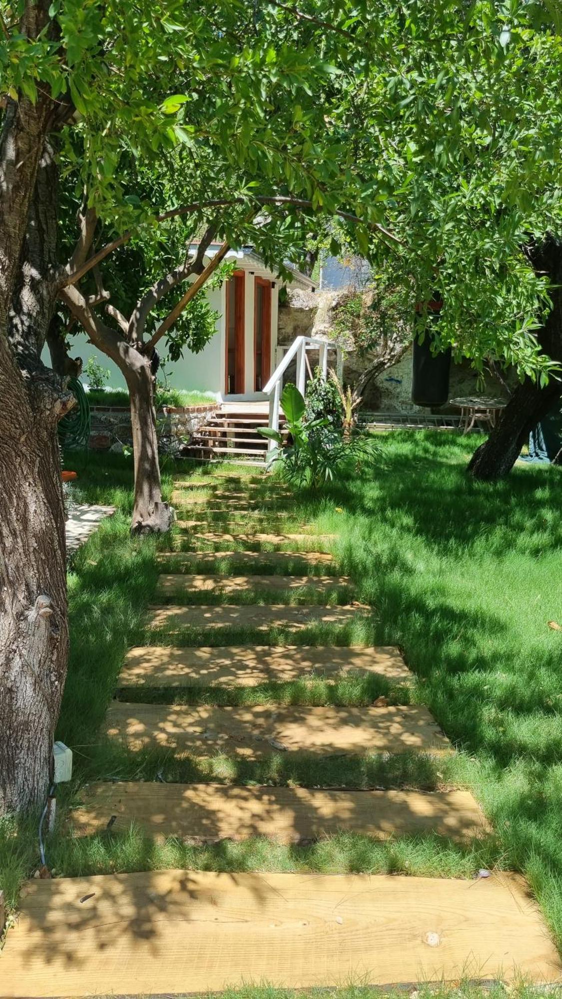 Lemon Garden Boutique Bozburun