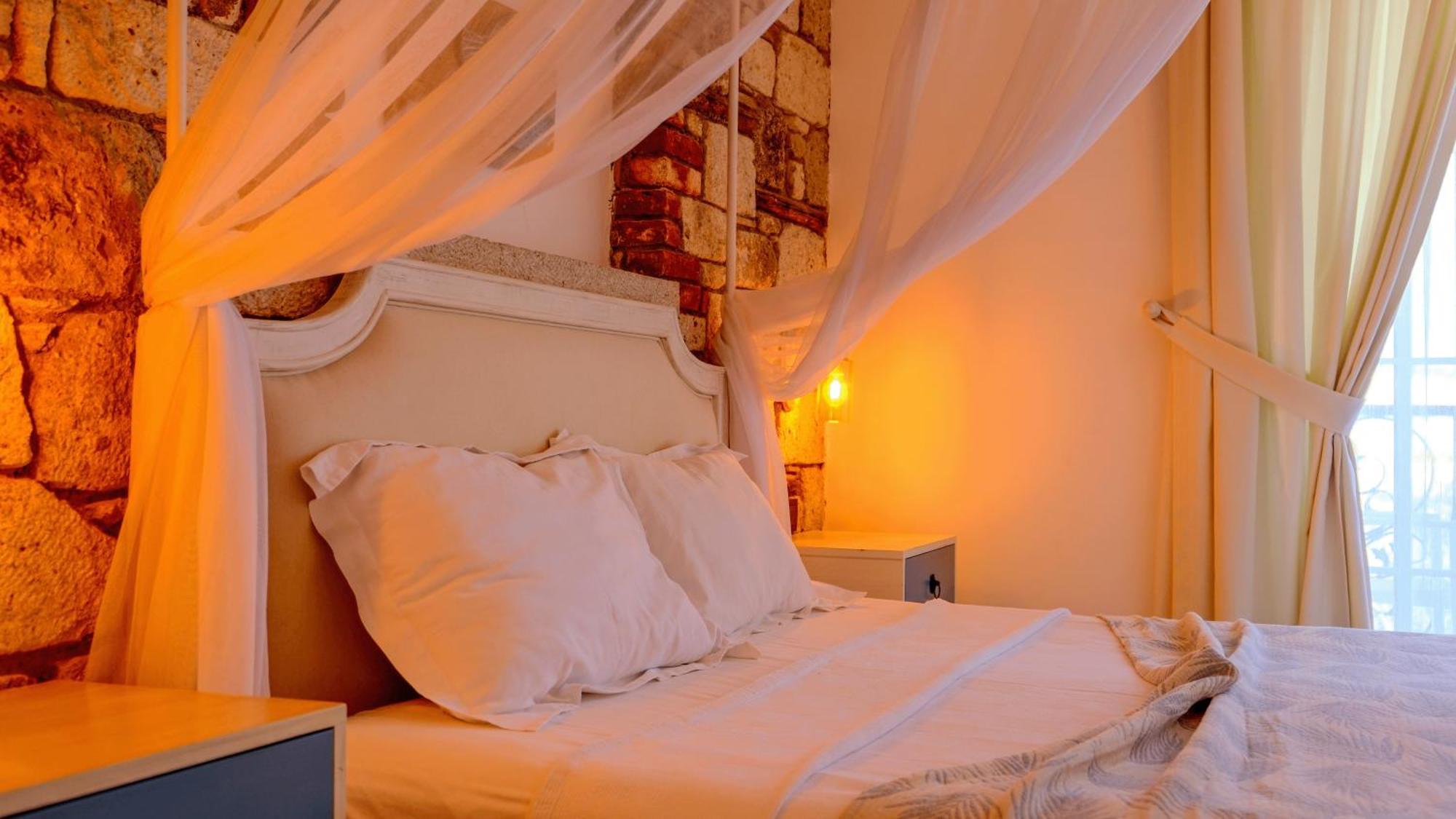 Casa Rubino Butik Hotel *