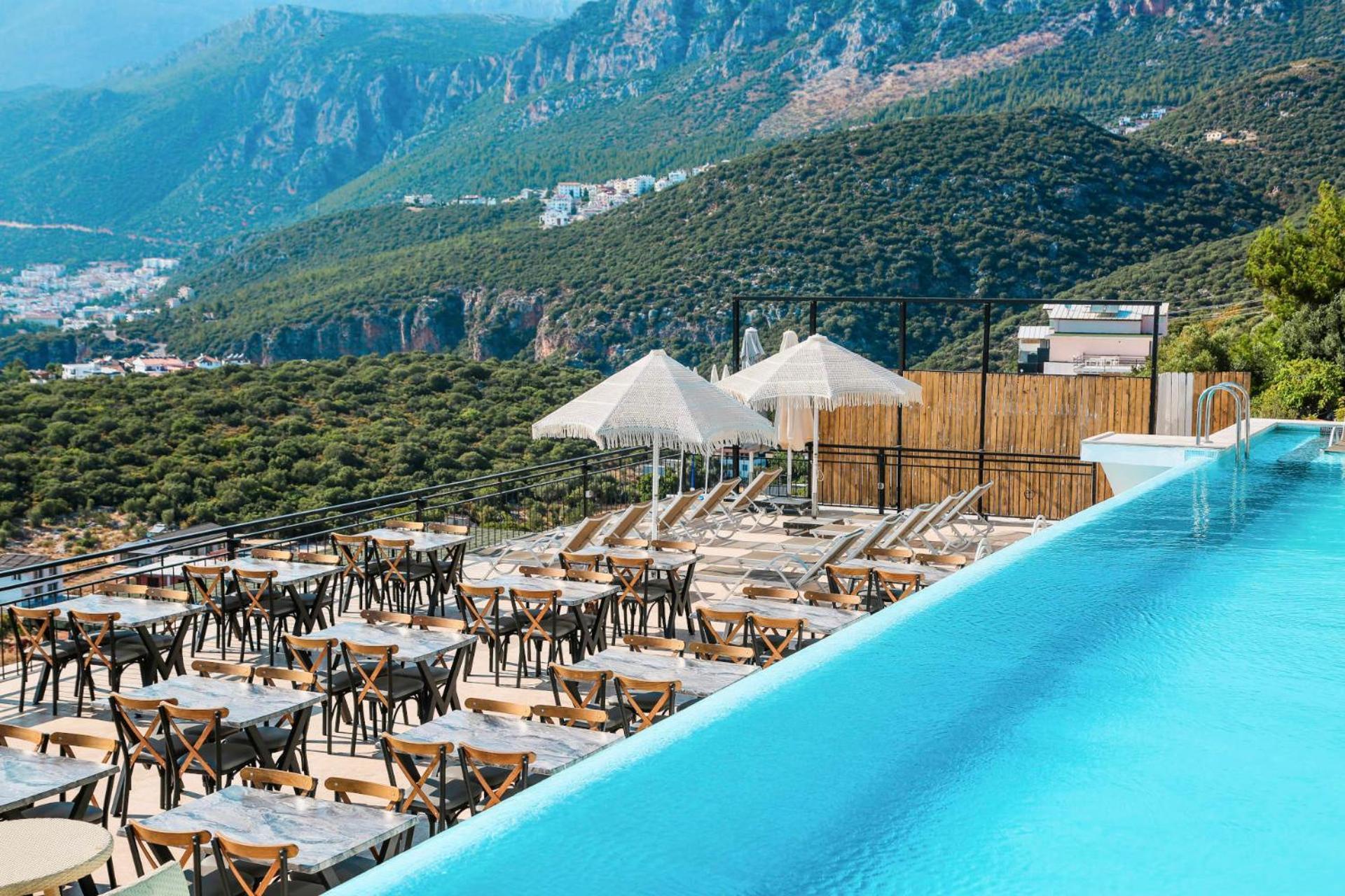 Hotel Stonehillkas 3*