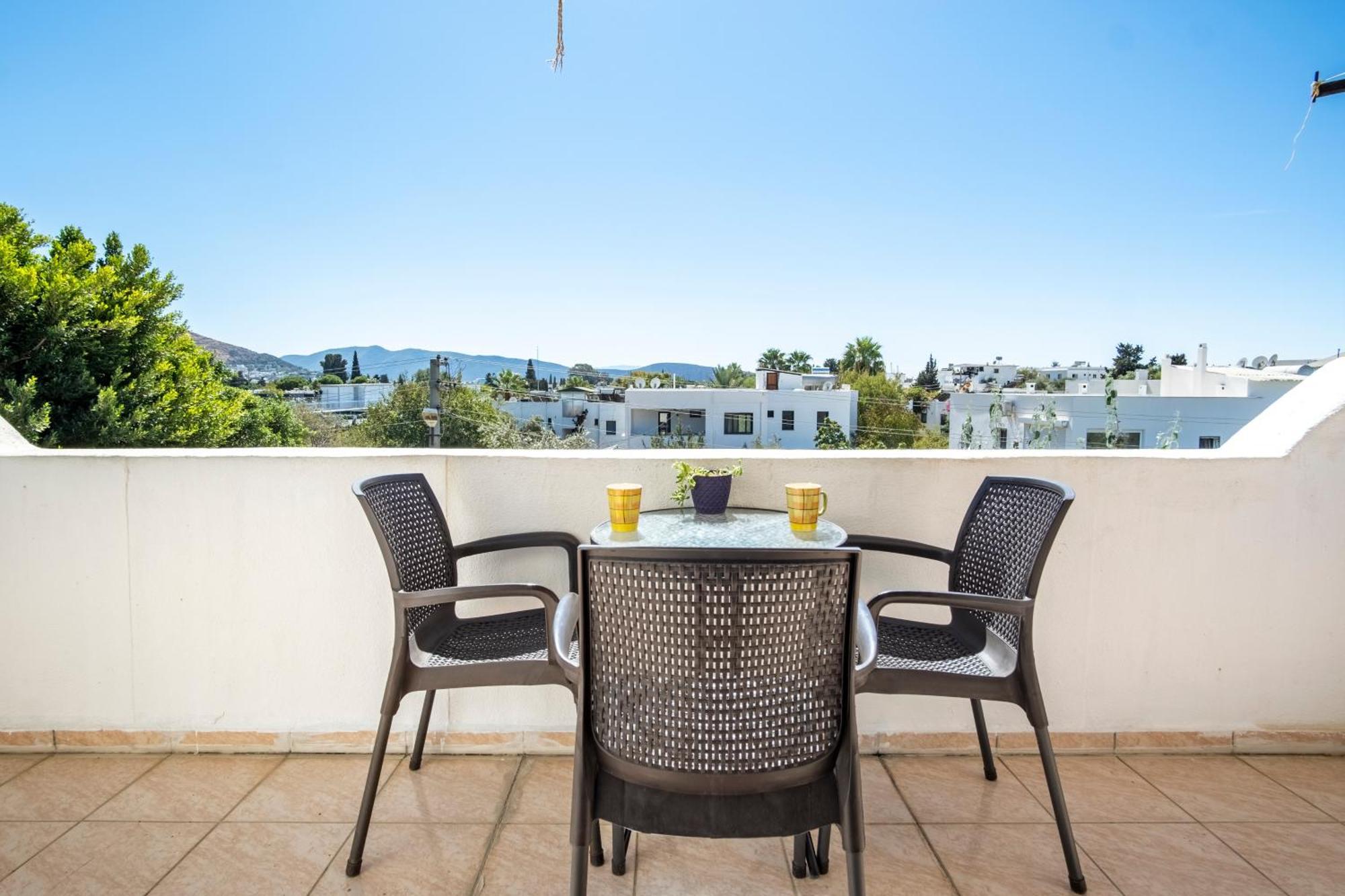Central, Cozy, Comfy, 1br House, Free Parking & Fast Wi-fi, 4ppl Apartment Bodrum