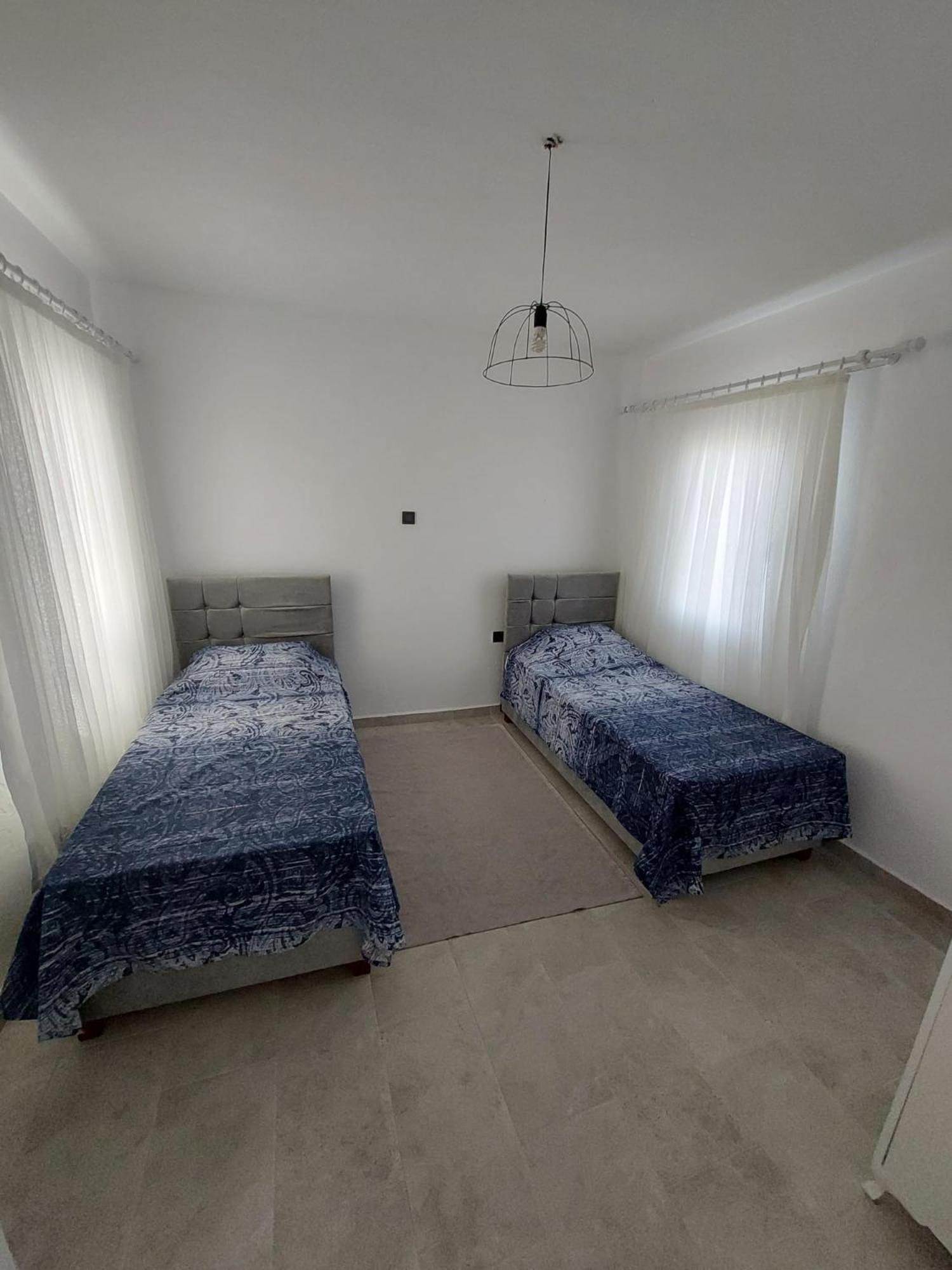 Guendogan Koyu Havuzlu Site * Bodrum