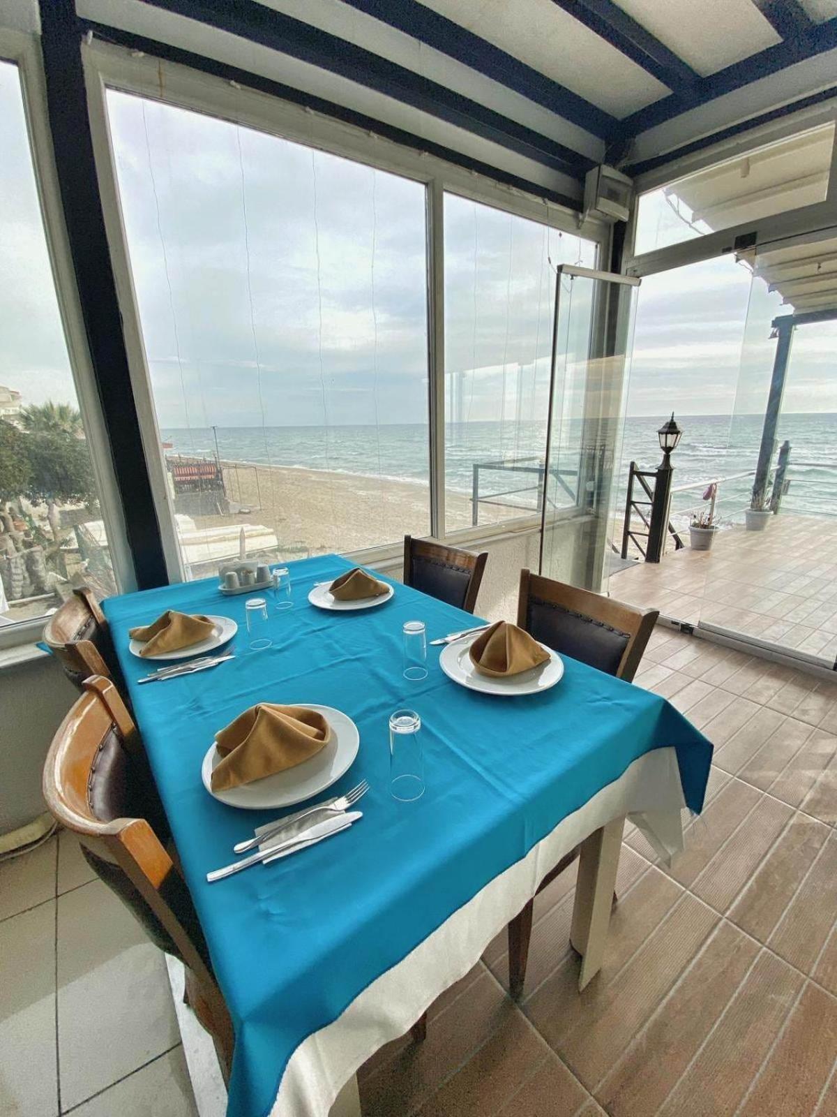 Deniz Kumburgaz * Buyukcekmece