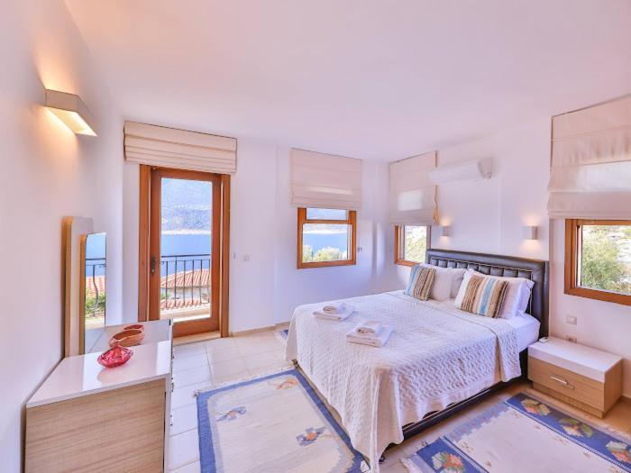 Sarpedon Villa