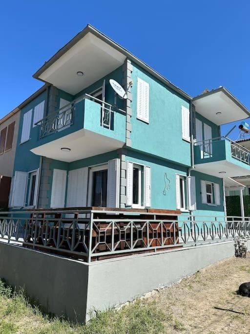 Villa Merkezde Denize 5dk Modern Kusadasi