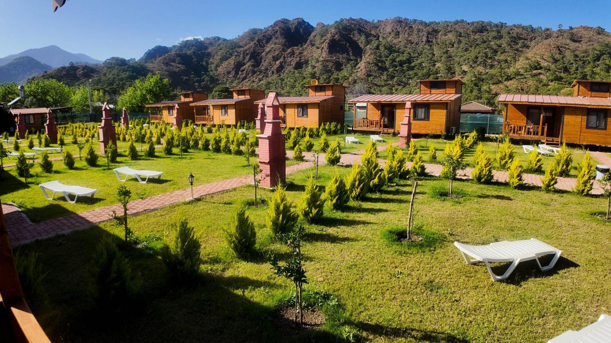 Ugur Guest house *