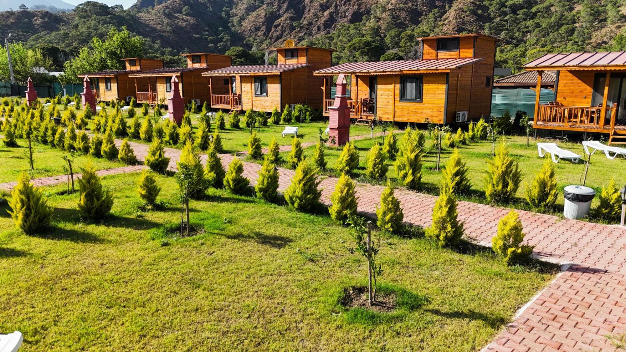 Ugur Guest house *