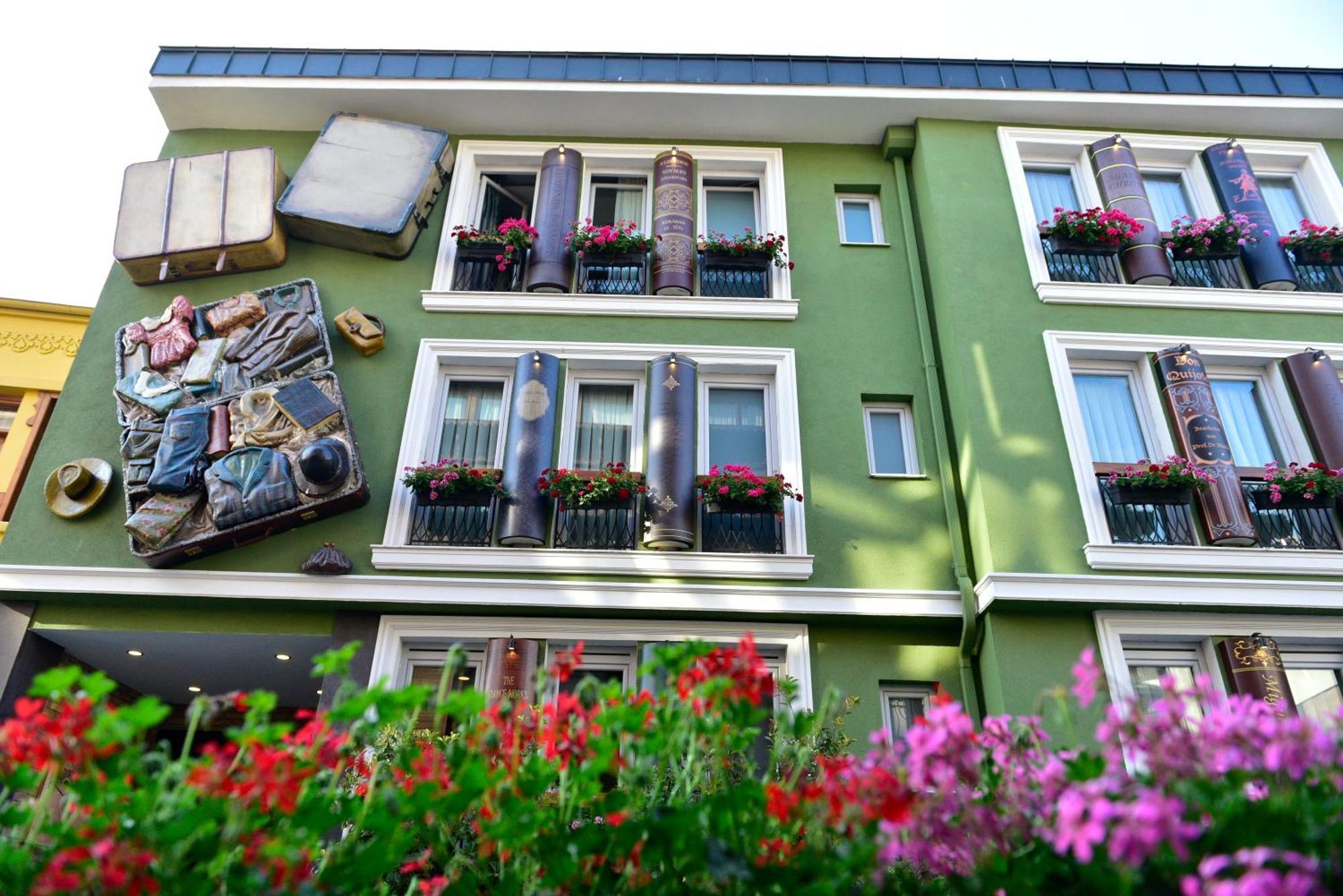 Poem Hotel