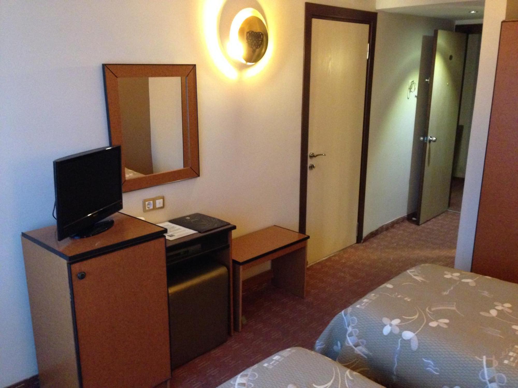 Hotel Artic 3*