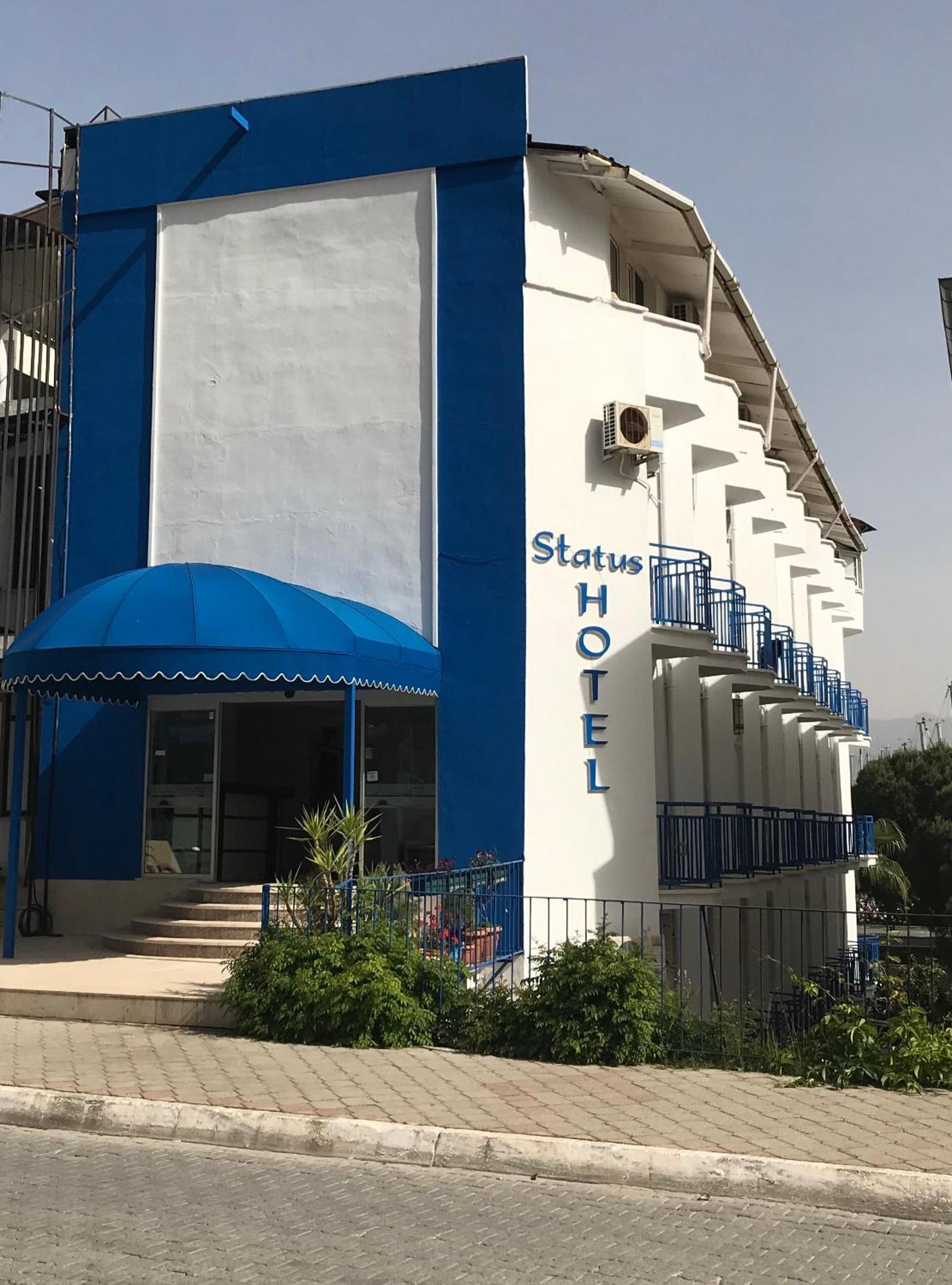 Hotel Status 2*
