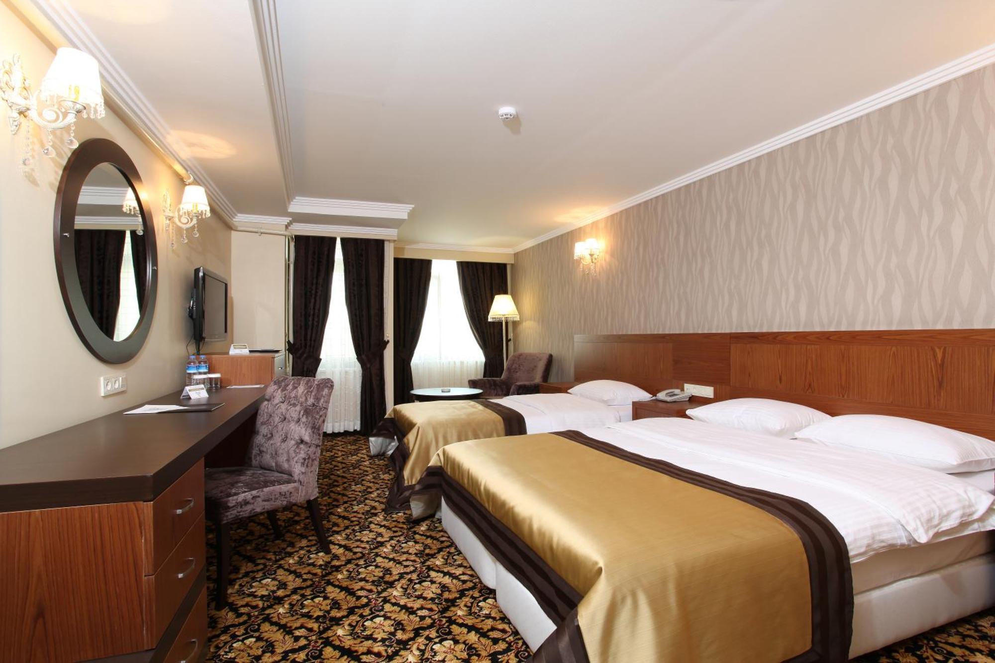 Arya Sakarya Hotel 3*