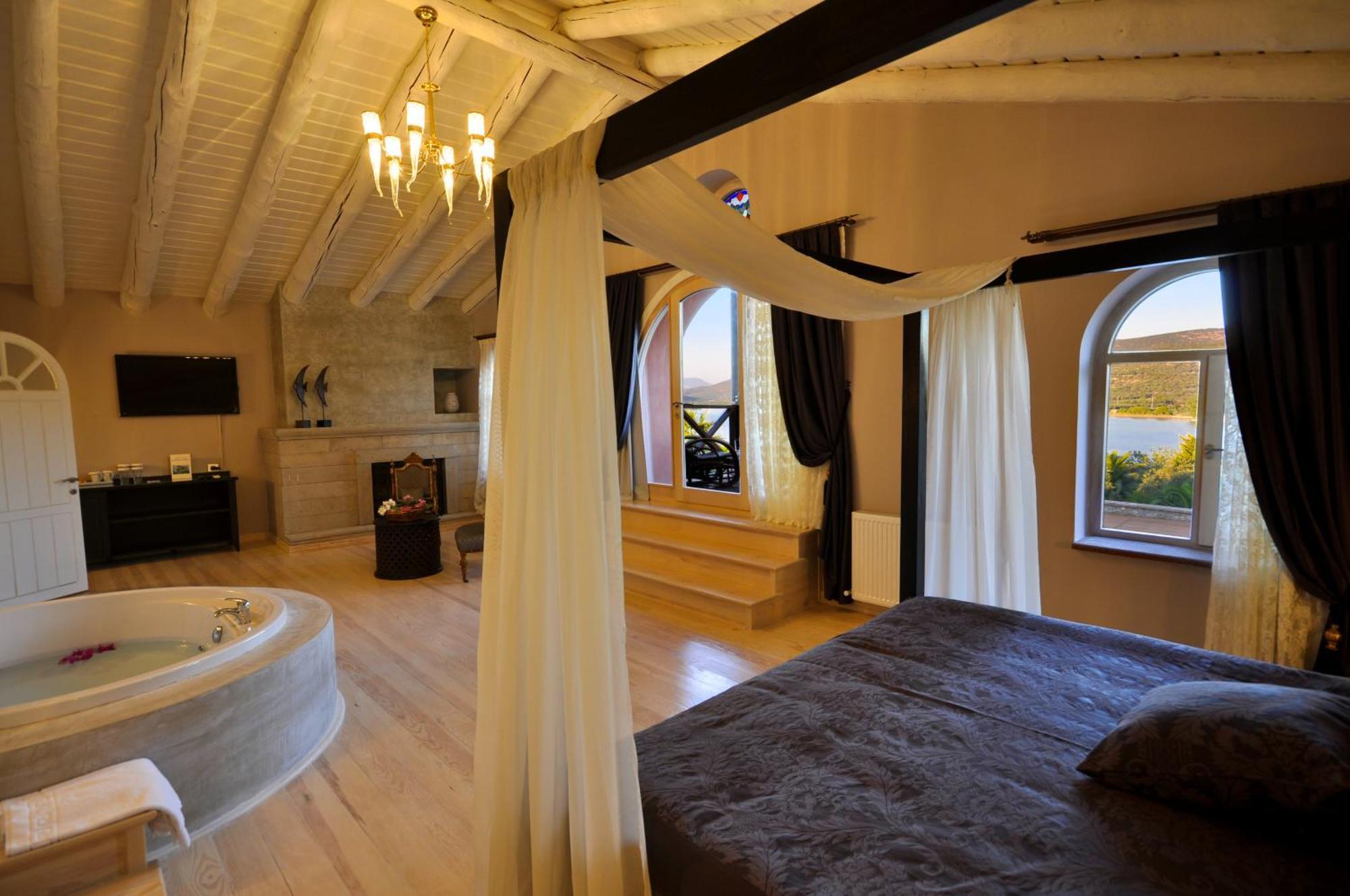 Oliviera Private Island - Kalem Island Hotel