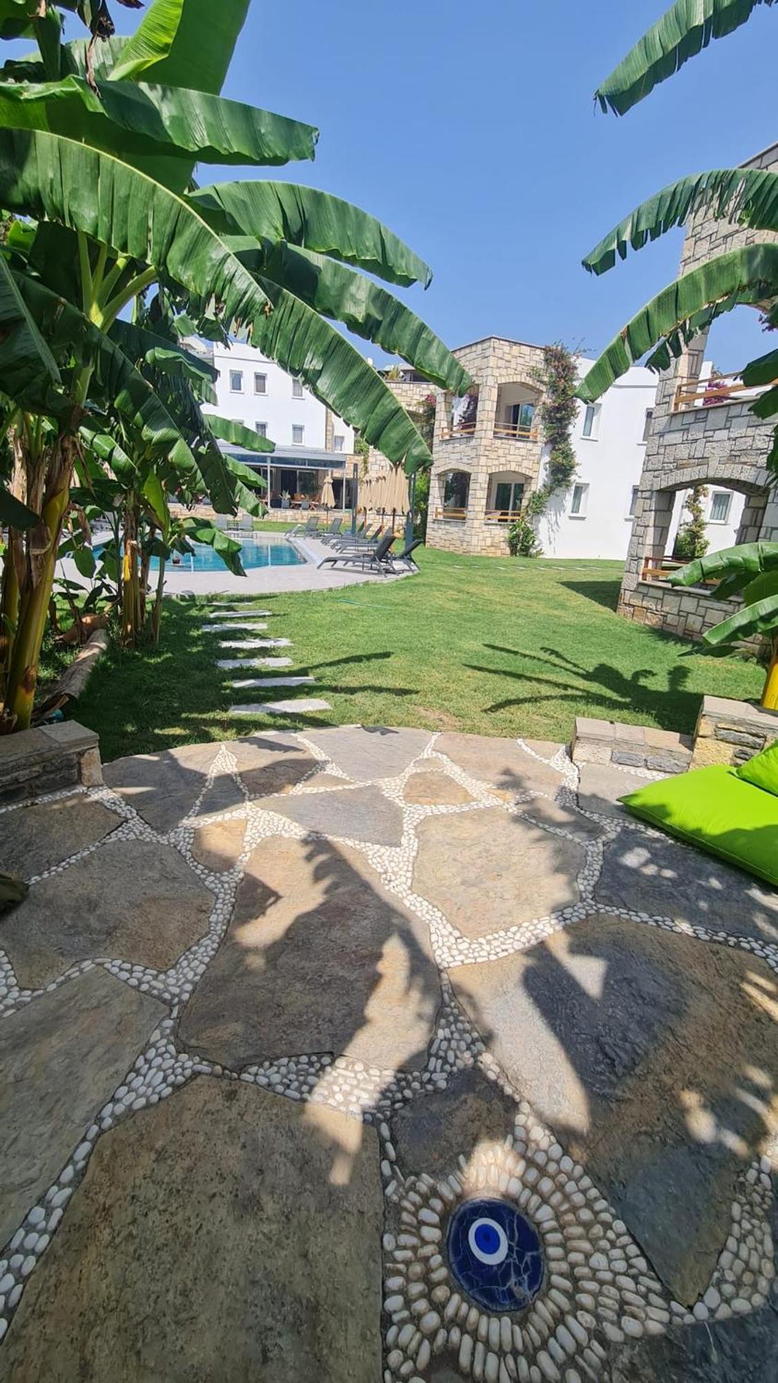 Sun Garden