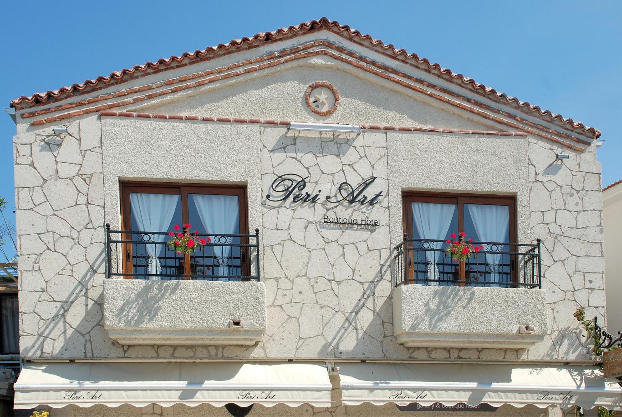 Peri Art Alacati