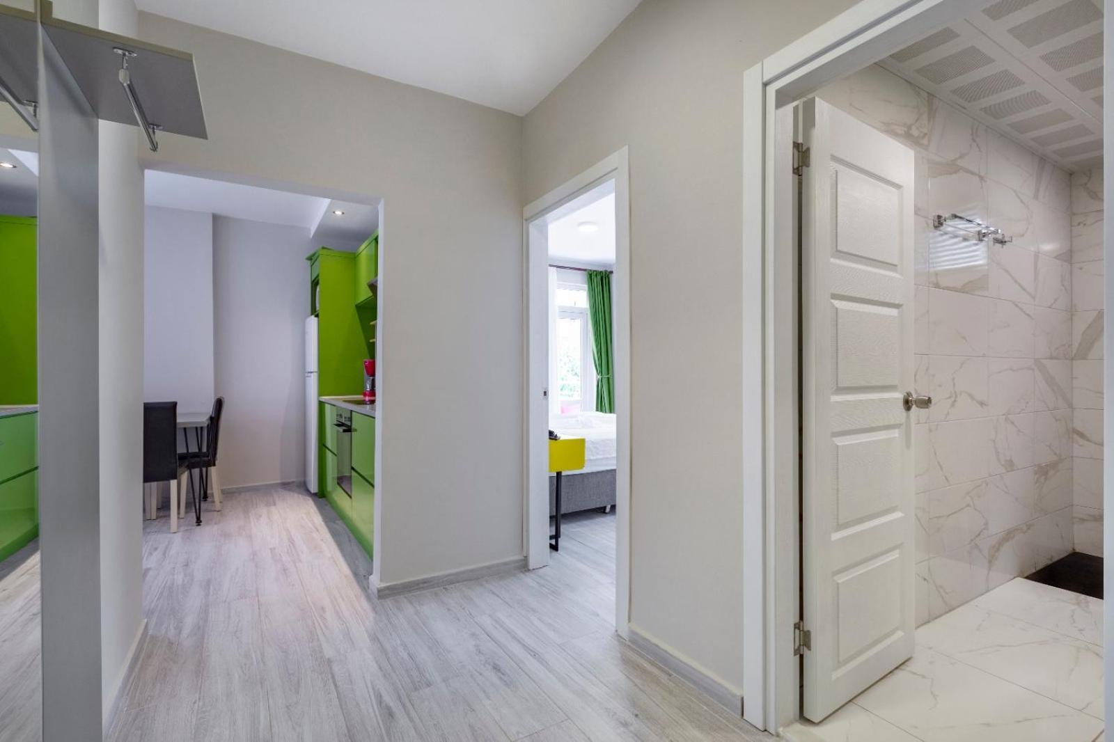Twin Apart Aparthotel 3*