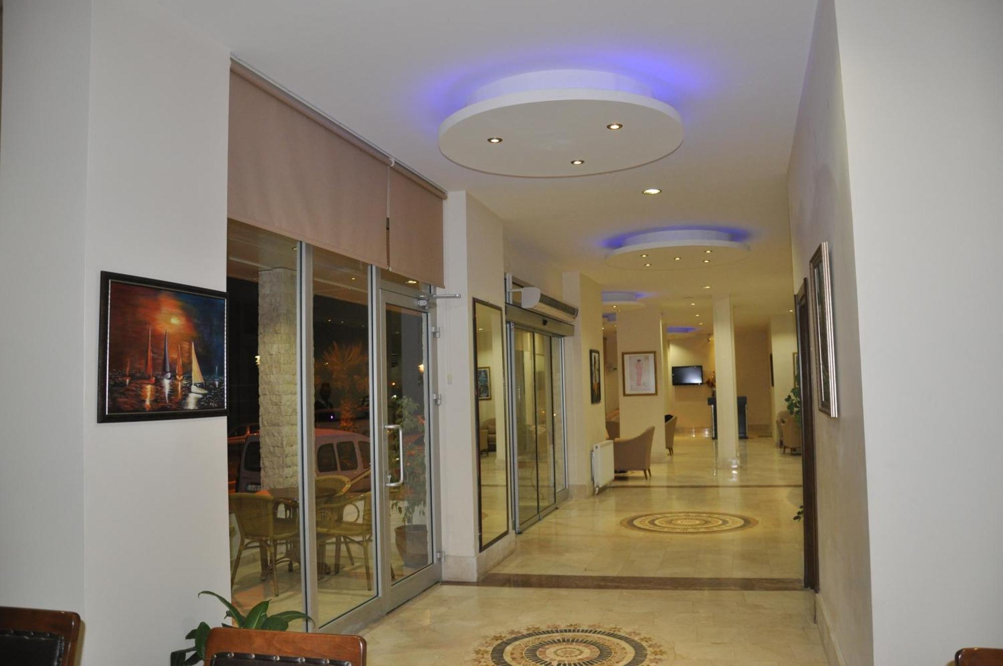 Hotel Perla 3*