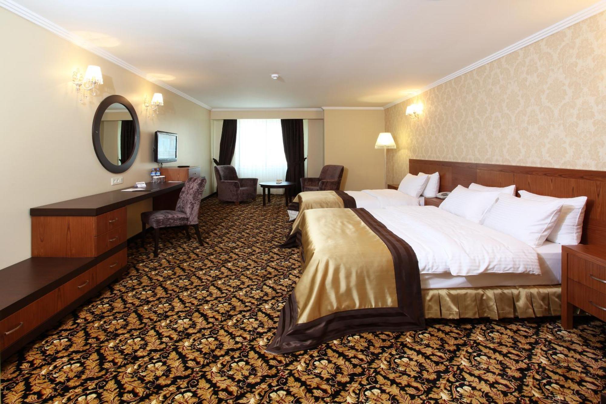Arya Sakarya Hotel 3*