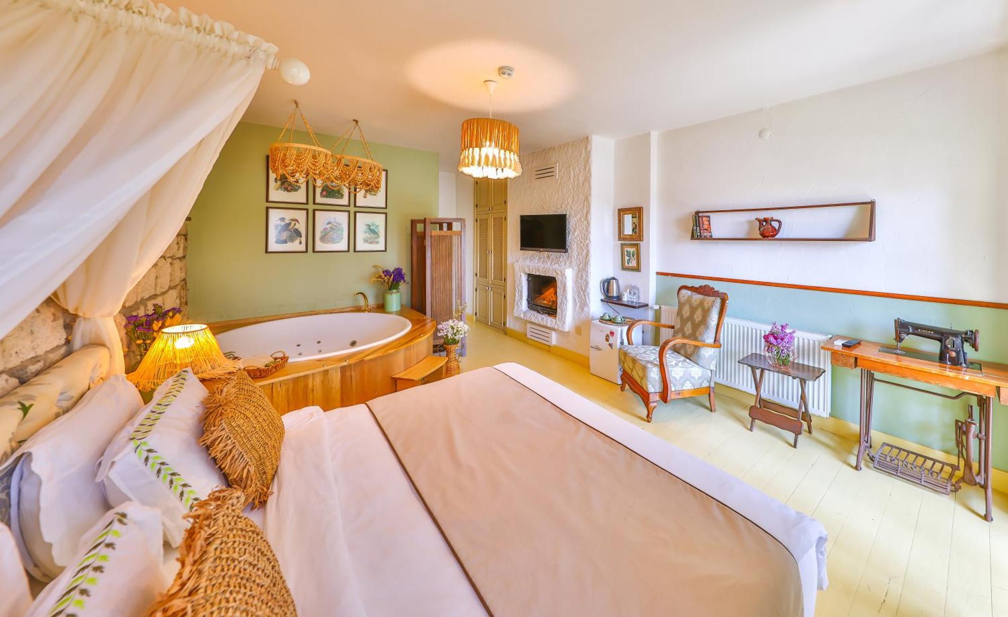 Palas Alacati - Adult Only Hotel