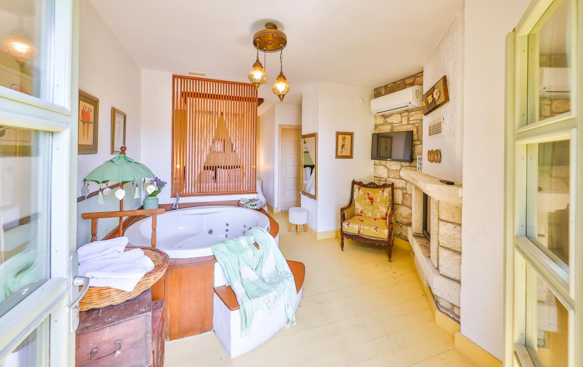 Hotel Palas Alacati - Adult Only