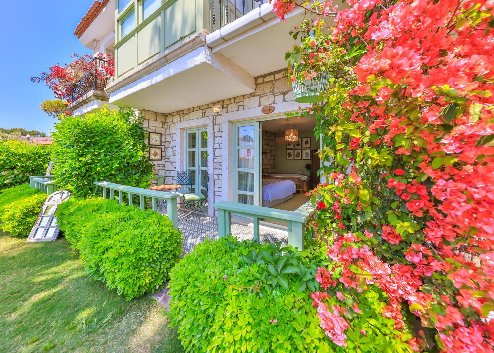 Palas Alacati - Adult Only Hotel