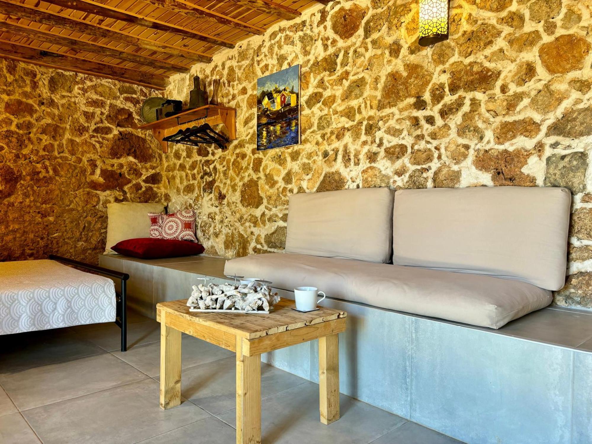 Bademlique Stone Apartment