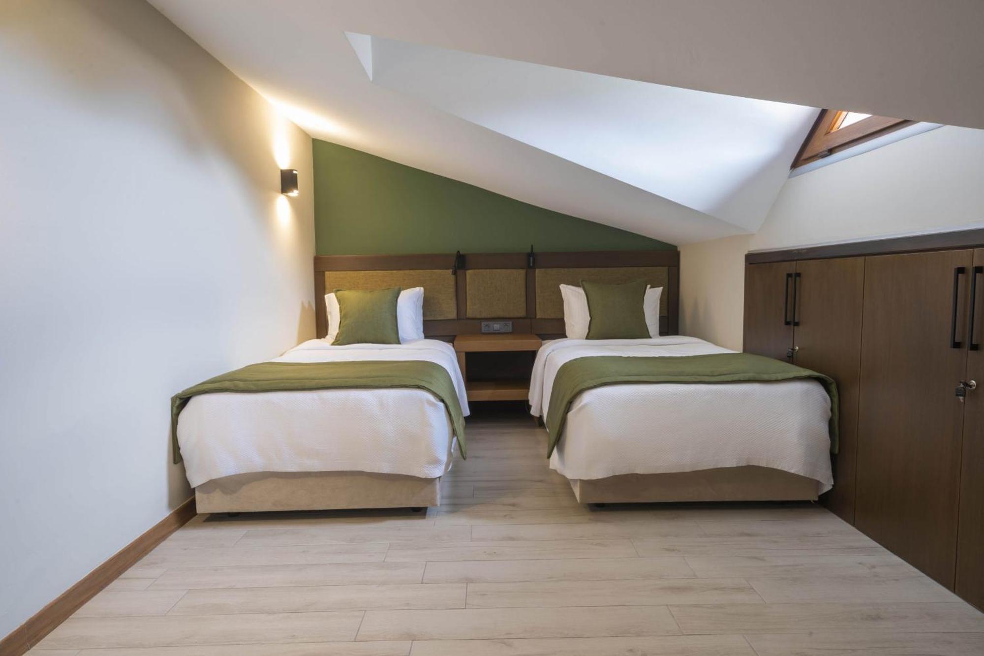 Hotel West House Exclusive *