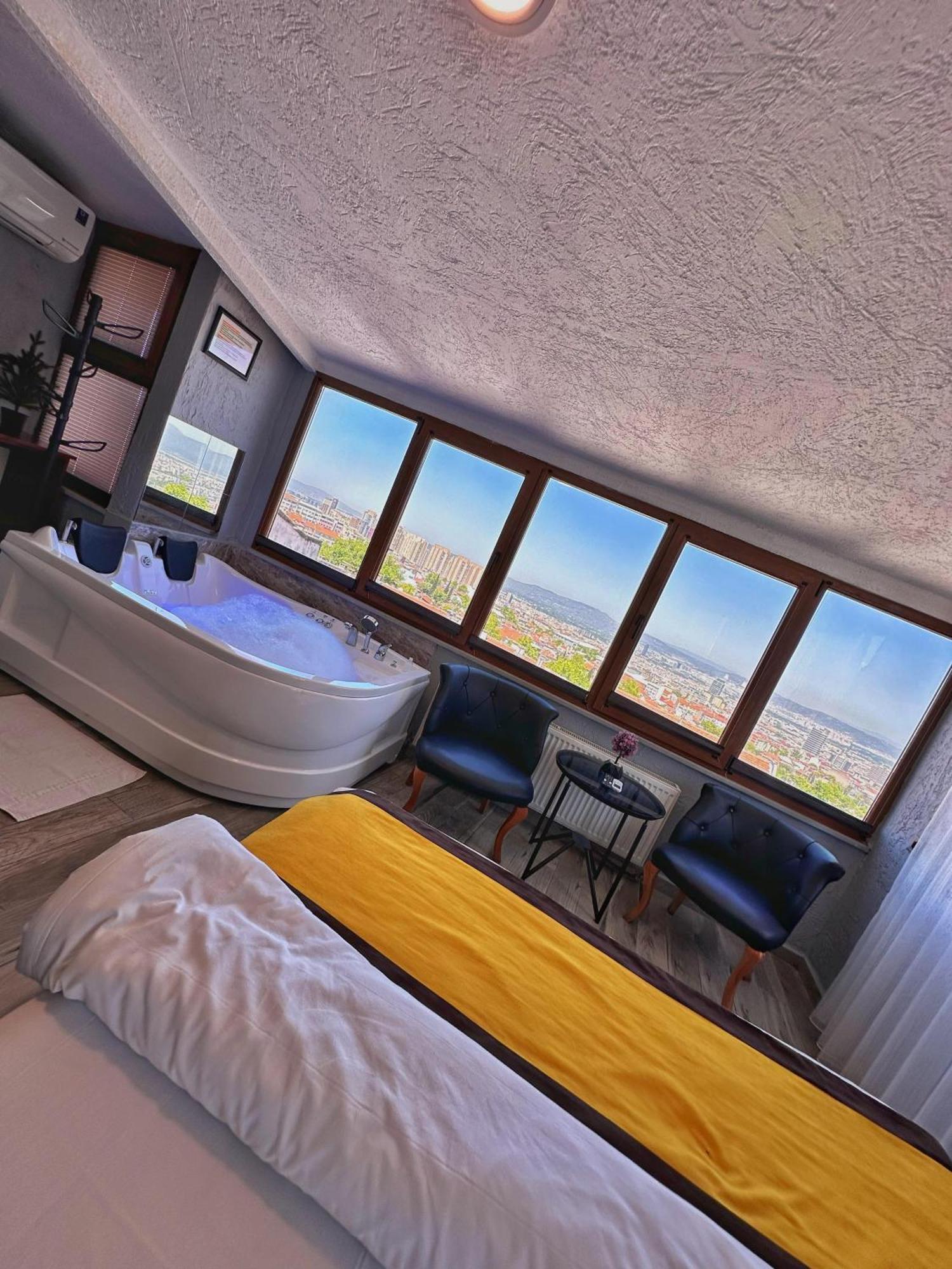 Aparthotel Pera *