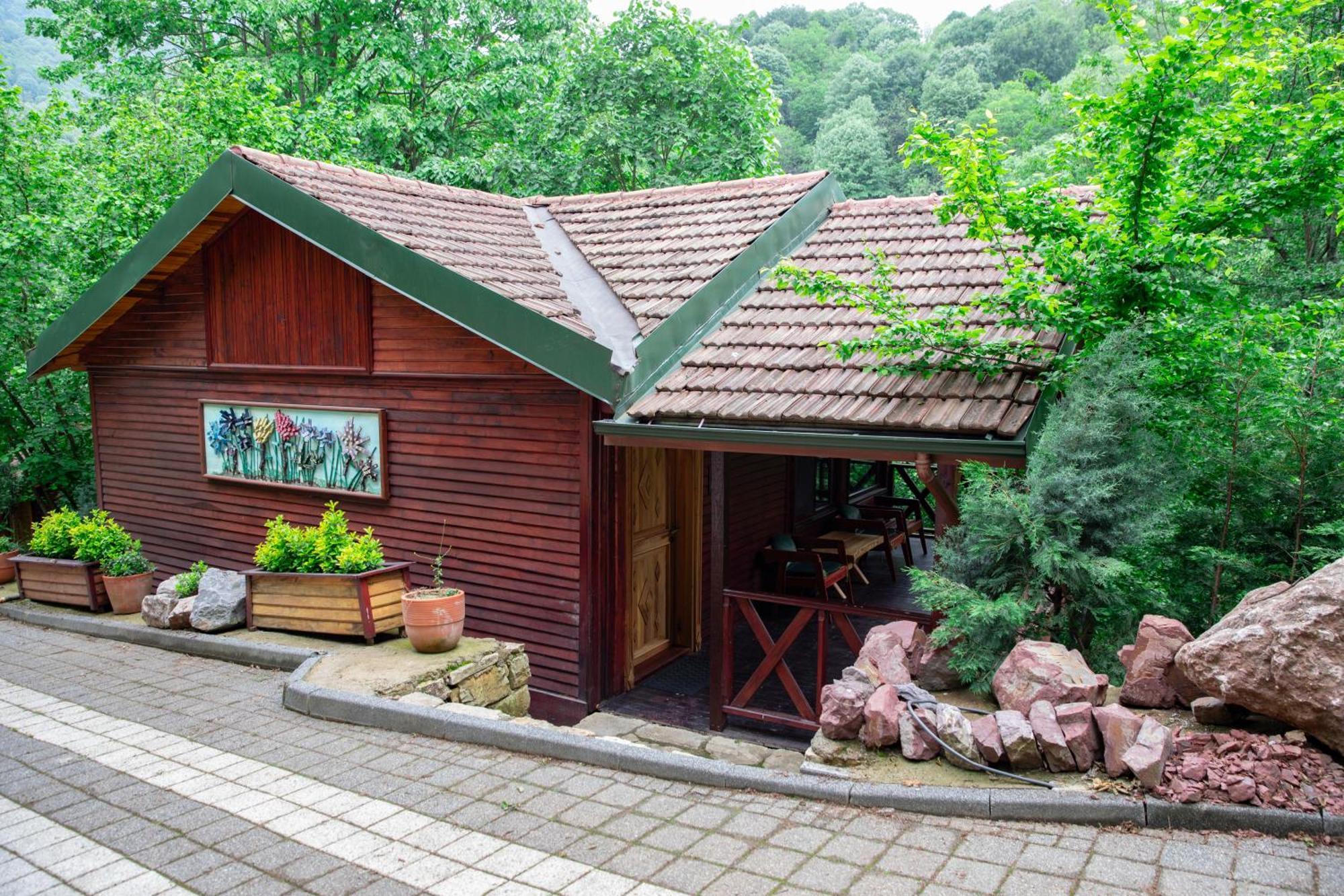 The Canyon And Restoran