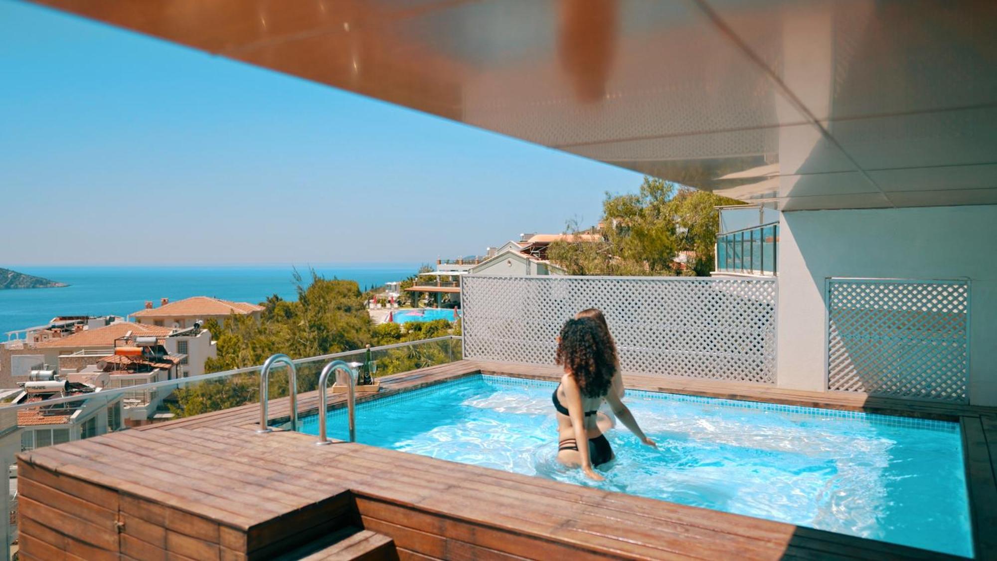 Hotel Rhapsody & (adults Only) 3*