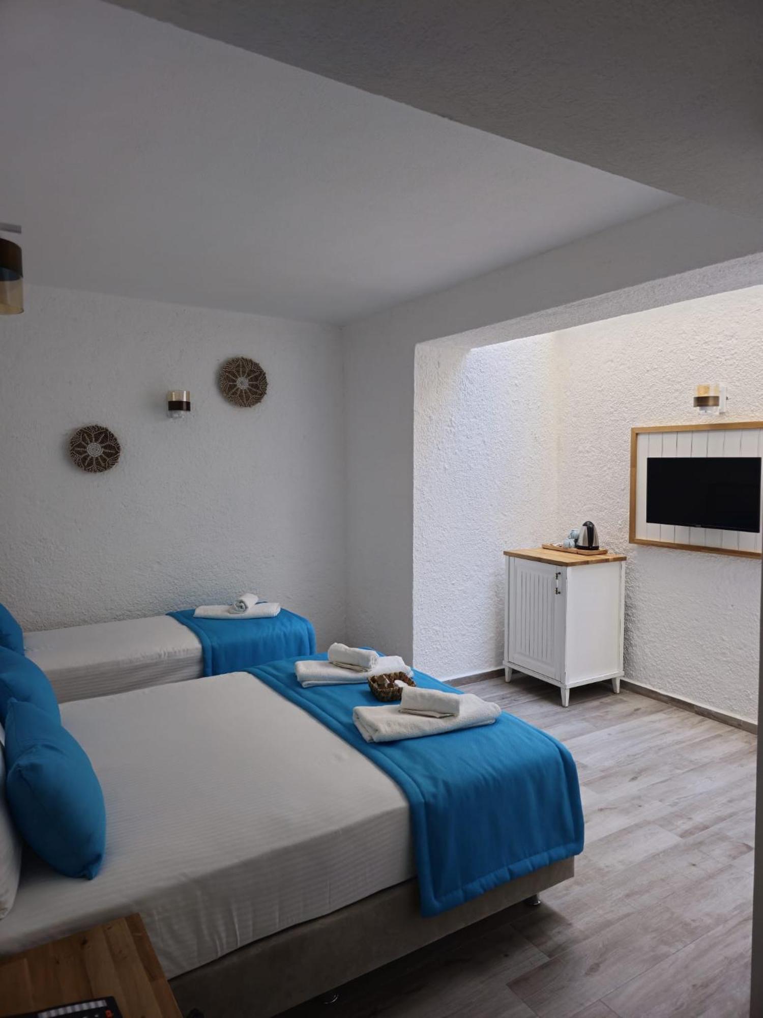 Bahar Butik * Cesme