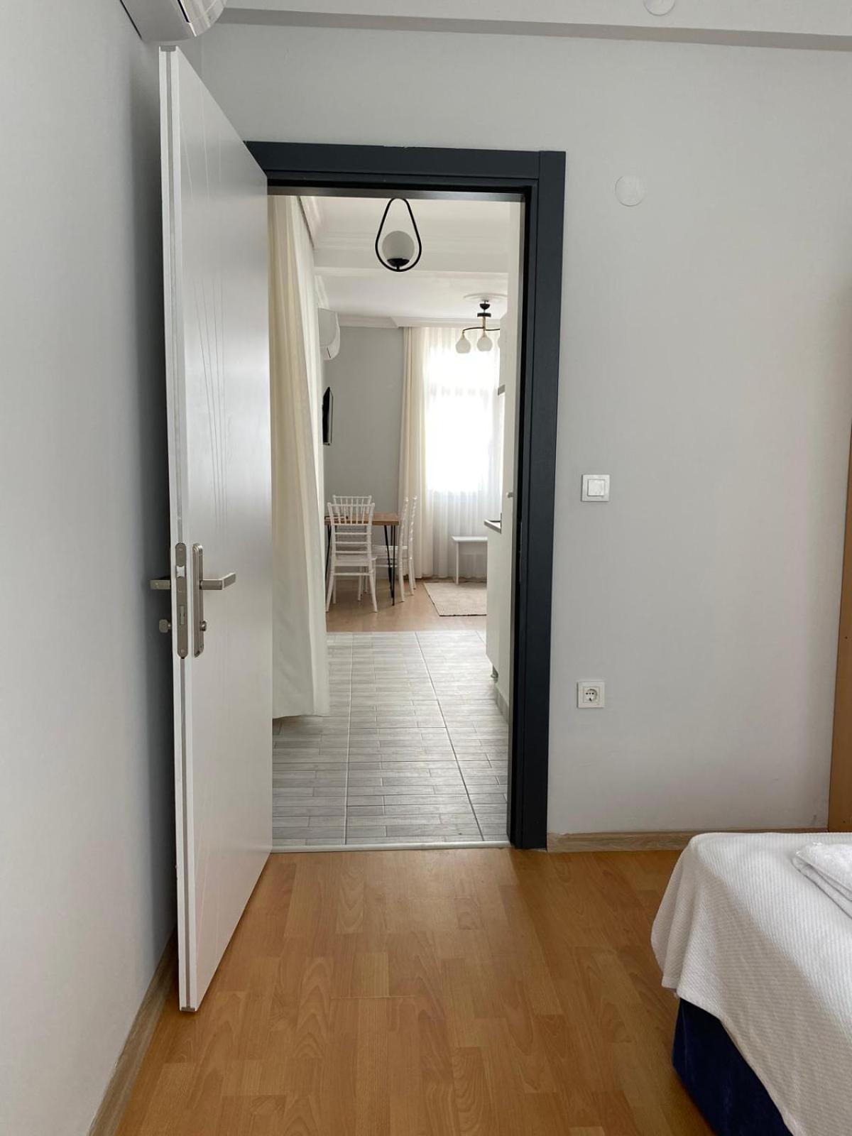 Izan Bakis Aparthotel