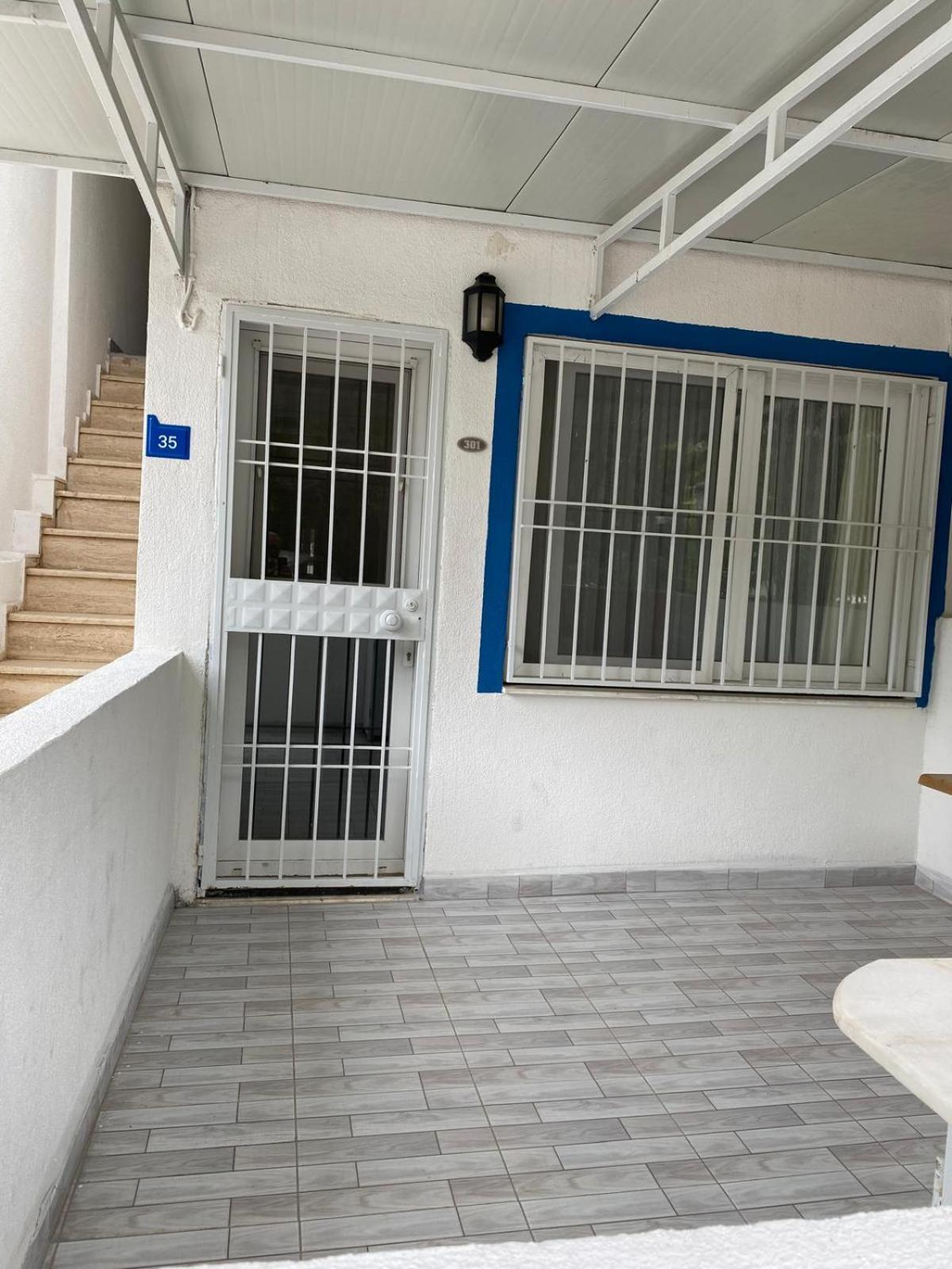 Aparthotel Izan Bakis