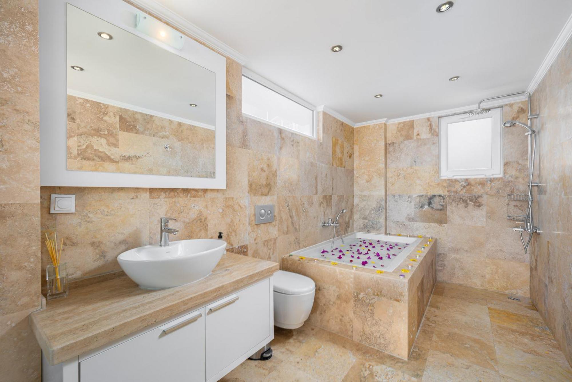 Eco Warattah Villa