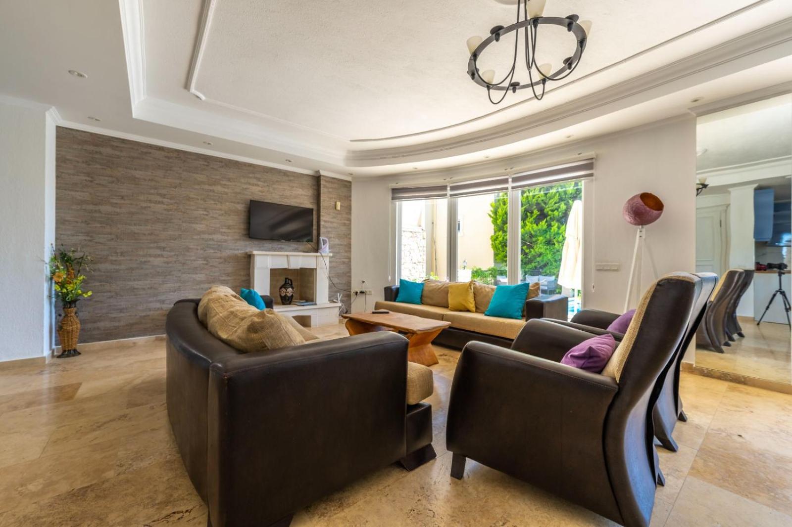 Eco Sarnich Villa *