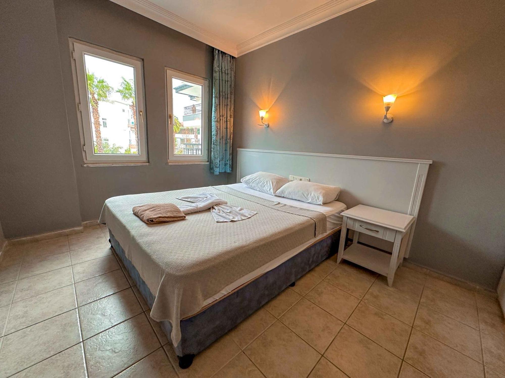 Apartment Adora Side