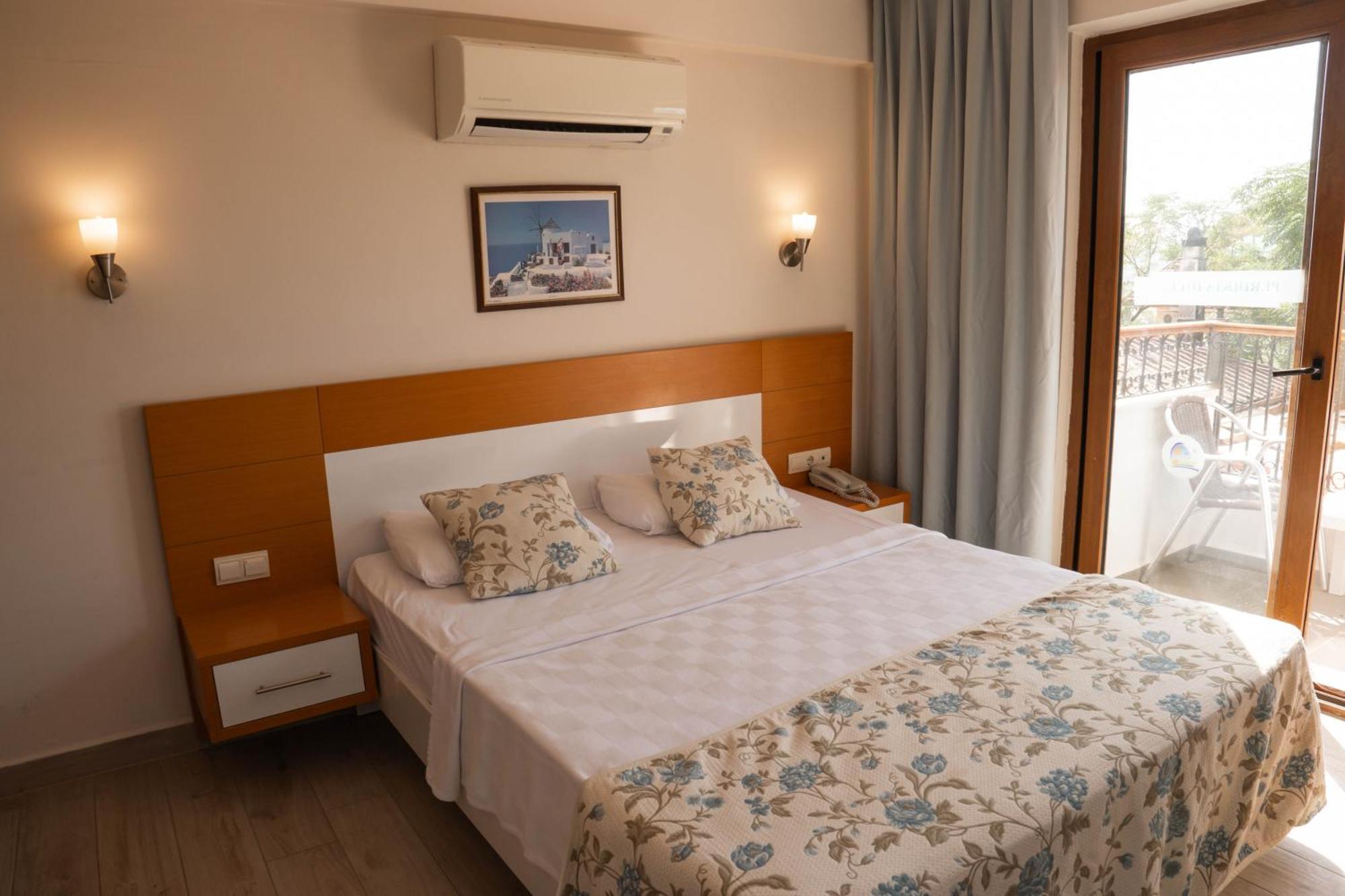 Perdikia Hill And Hotel 4*