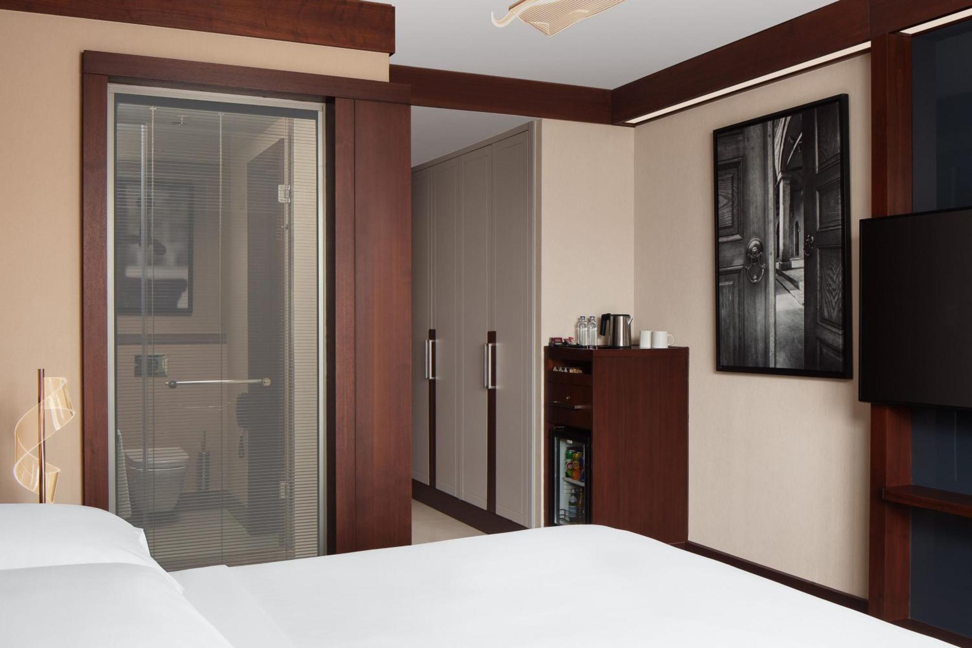 Sheraton Center 5*