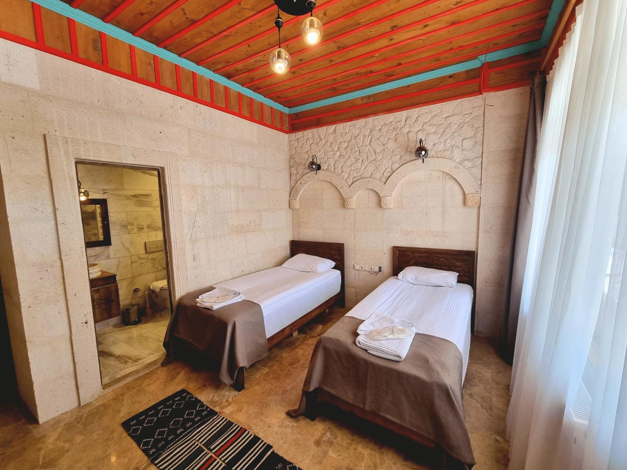 Hotel Cappadocia Caves 4*