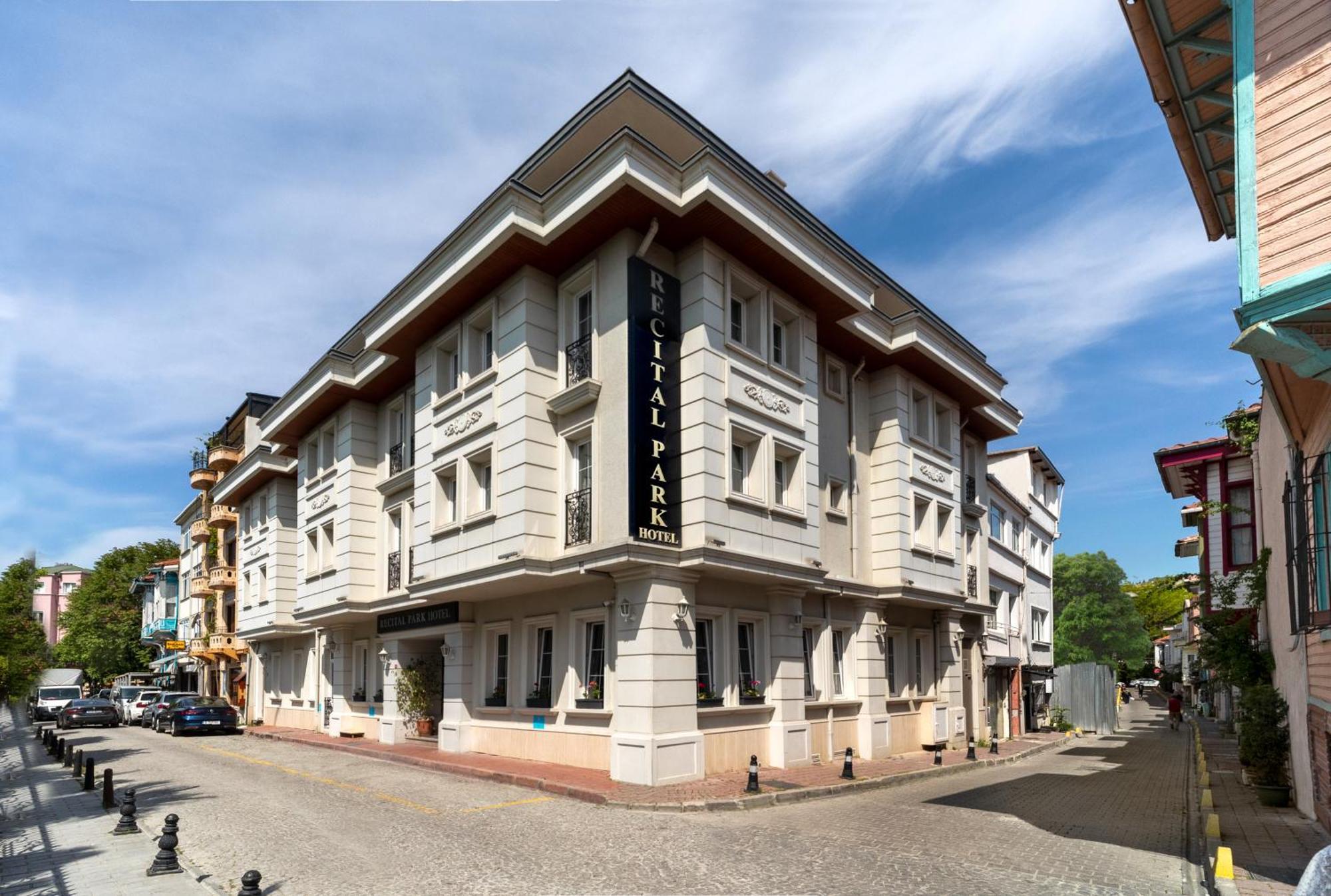 Hotel Recital Park